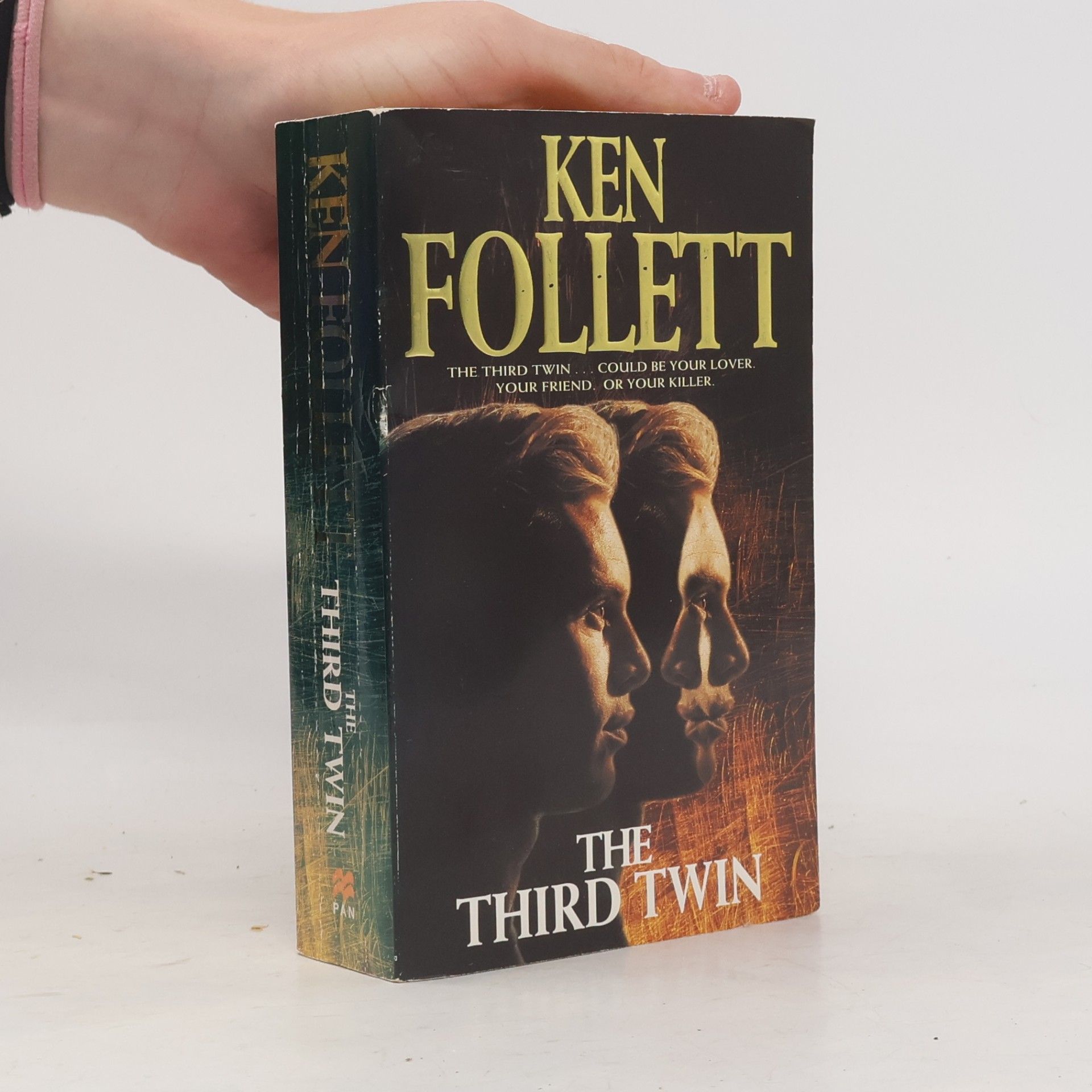 Ken Follett The Third Twin