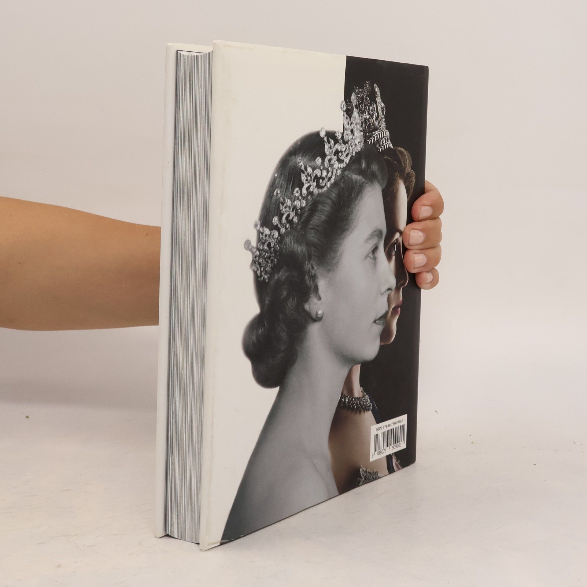 Robert Lacey The Crown
