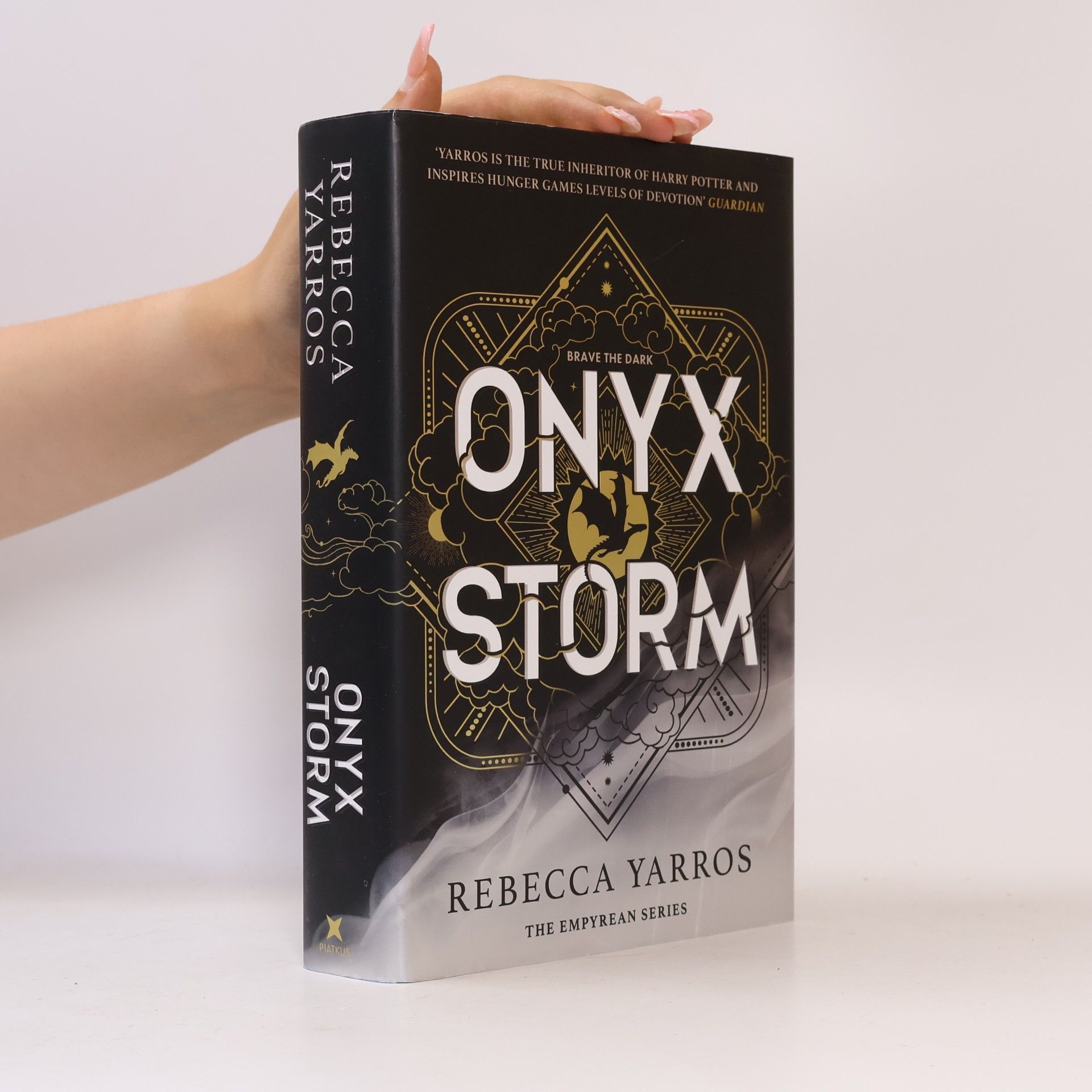 Rebecca Yarros Onyx Storm