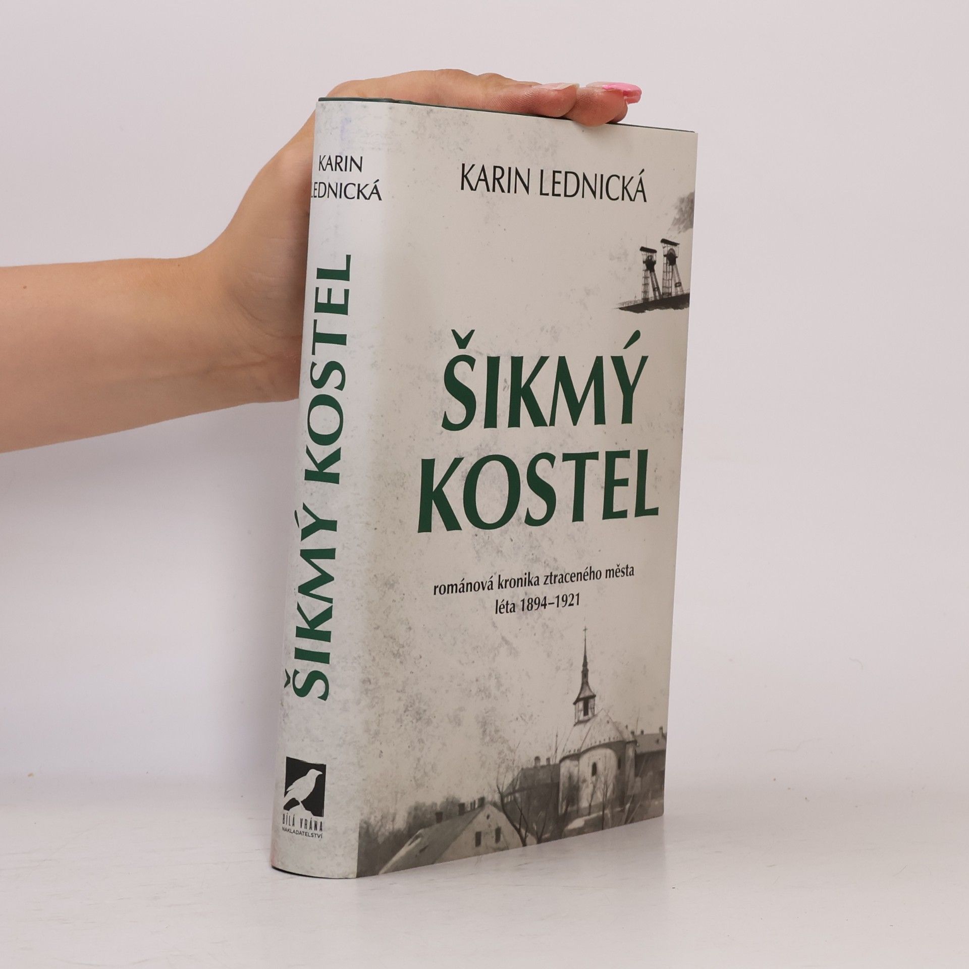 Karin Lednická Šikmý kostel