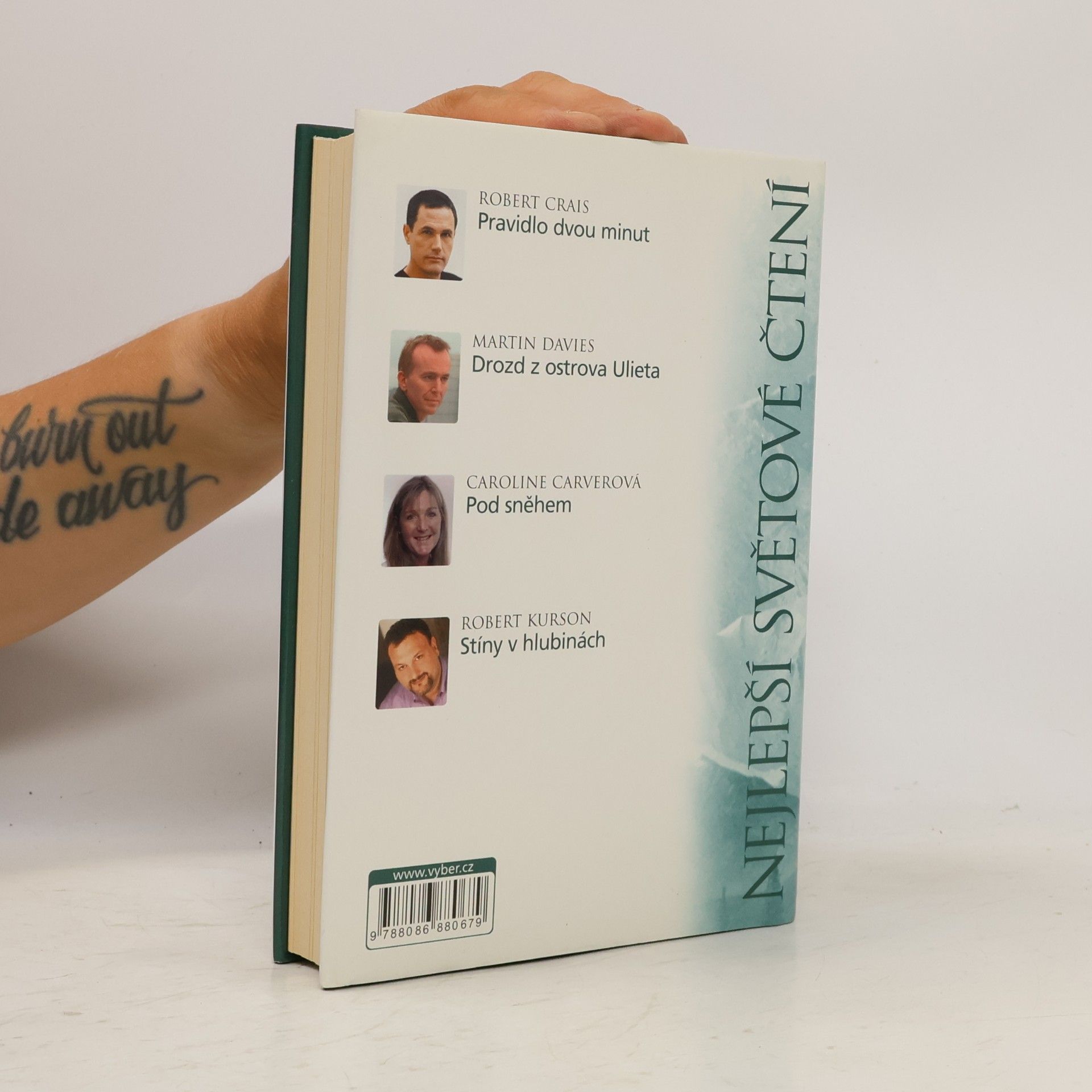 Robert Crais Nejlepší světové čtení: Pravidlo dvou minut. Drozd z ostrova Ulieta. Pod sněhem. Stíny v hlubinách