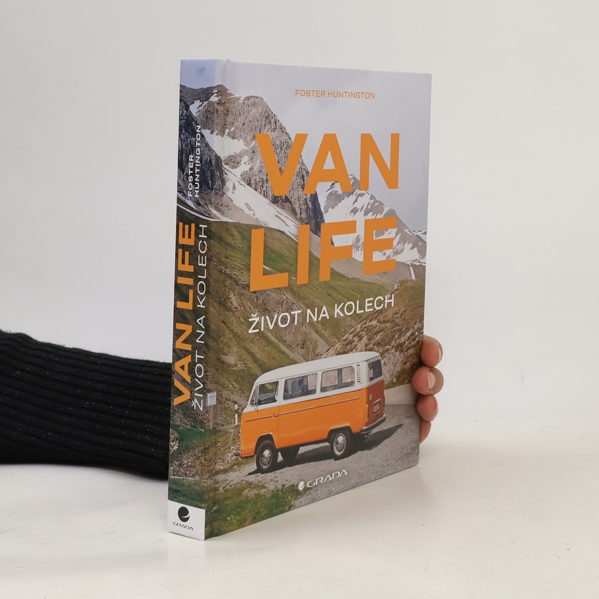 Foster Huntington Van life - Život na kolech
