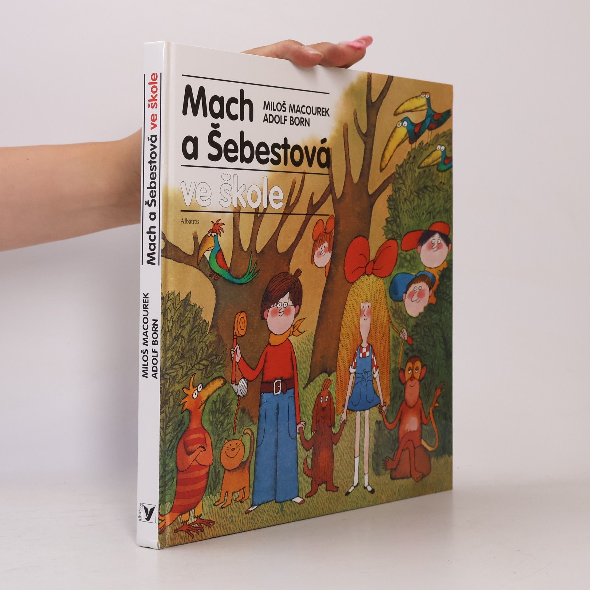 Miloš Macourek Mach a Šebestová ve škole