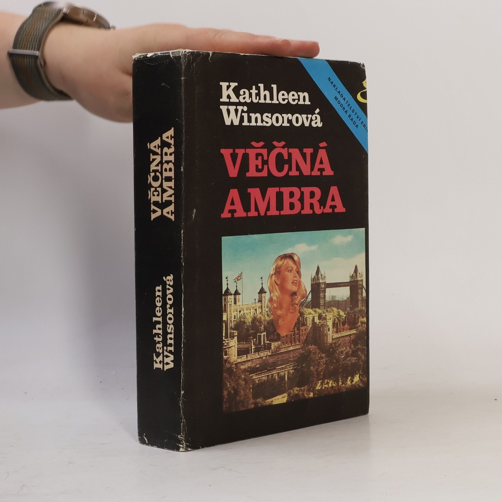 Kathleen Winsor Věčná Ambra