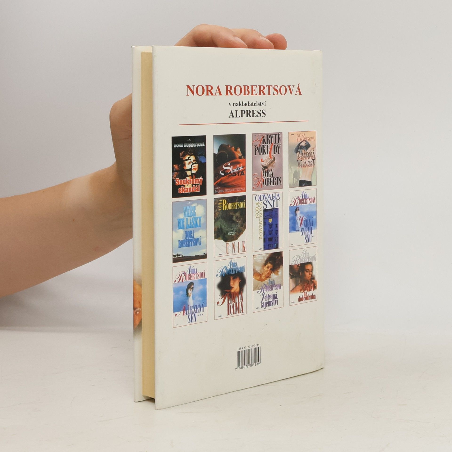 Nora Roberts Past na dobrodruha