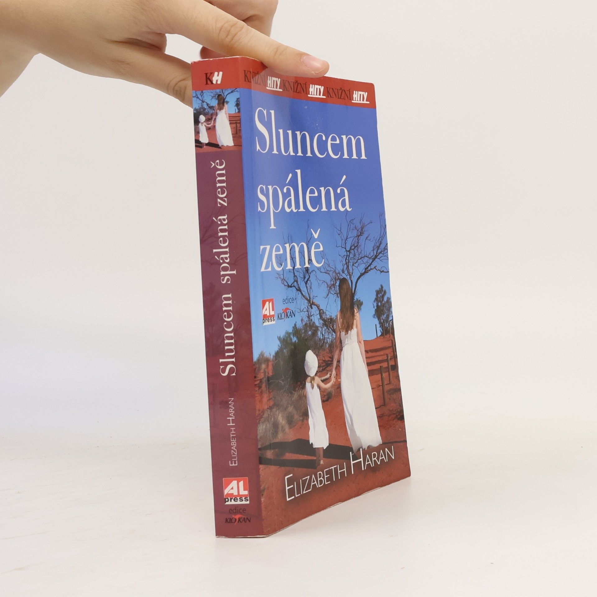 Elizabeth Haran Sluncem spálená země