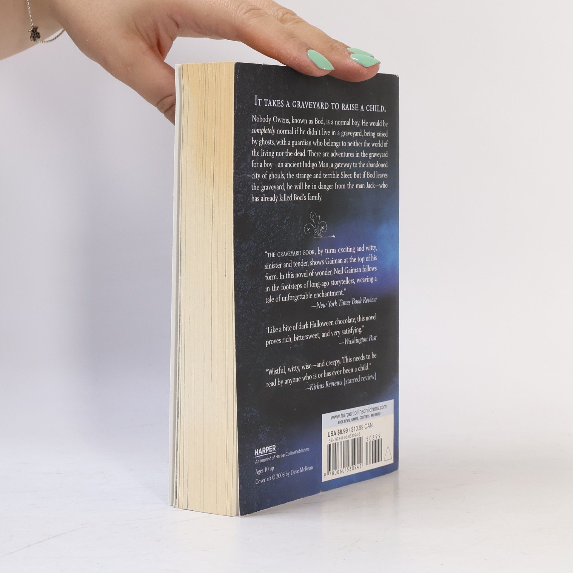 Neil Gaiman The Graveyard Book
