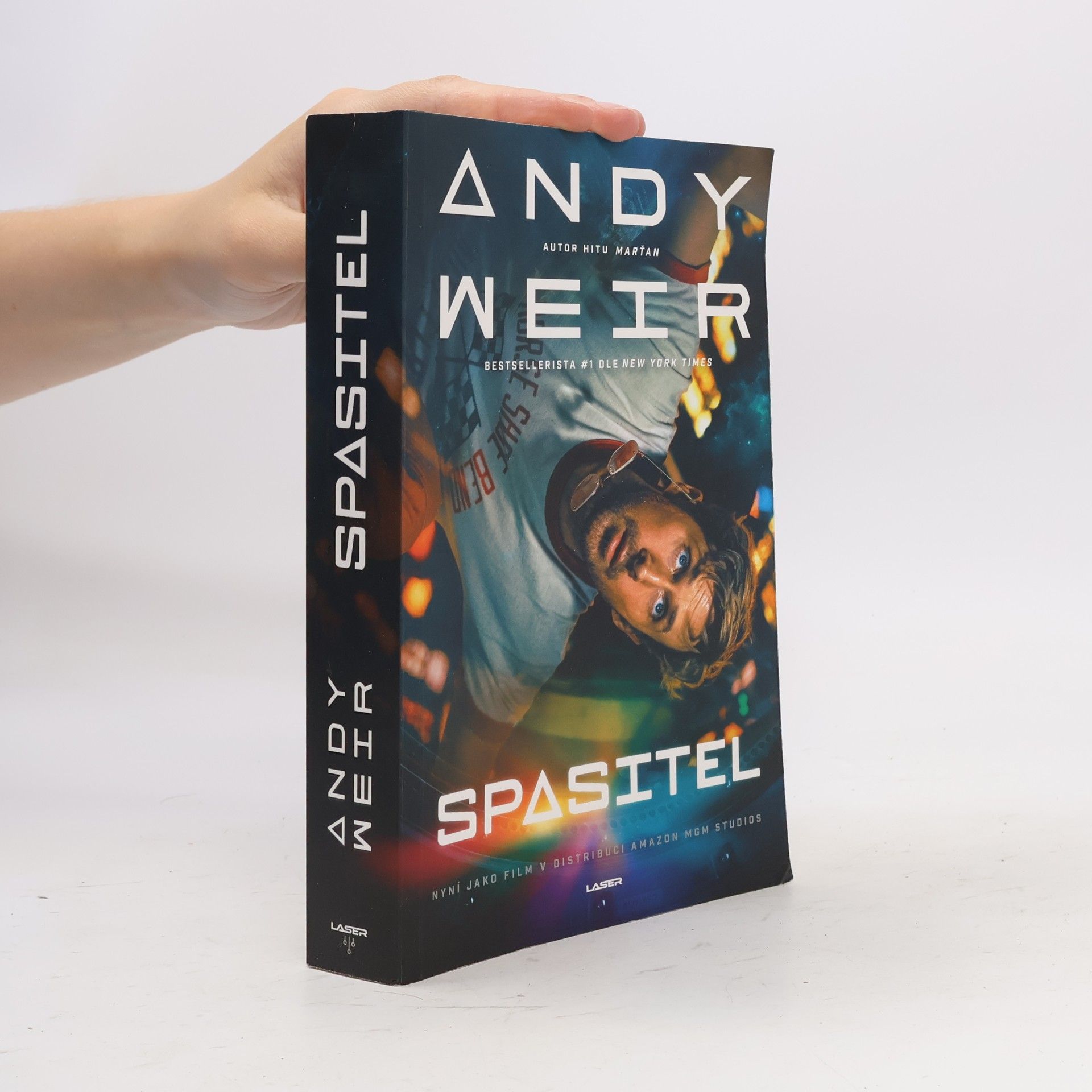 Andy Weir Spasitel