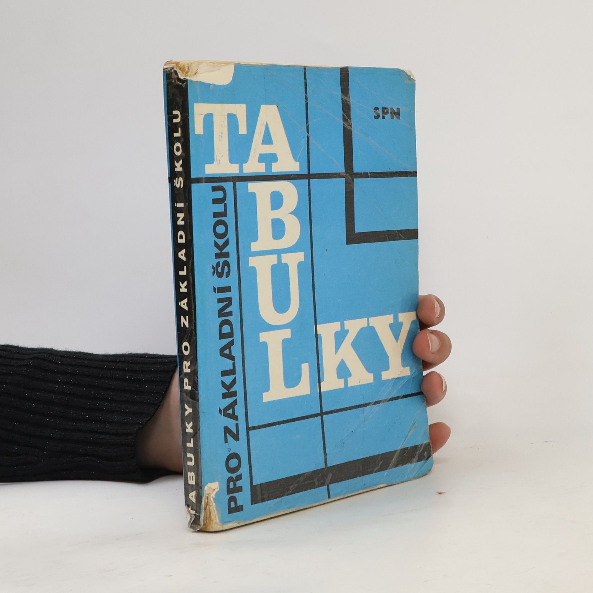 AA.VV. Tabulky pro základní školu