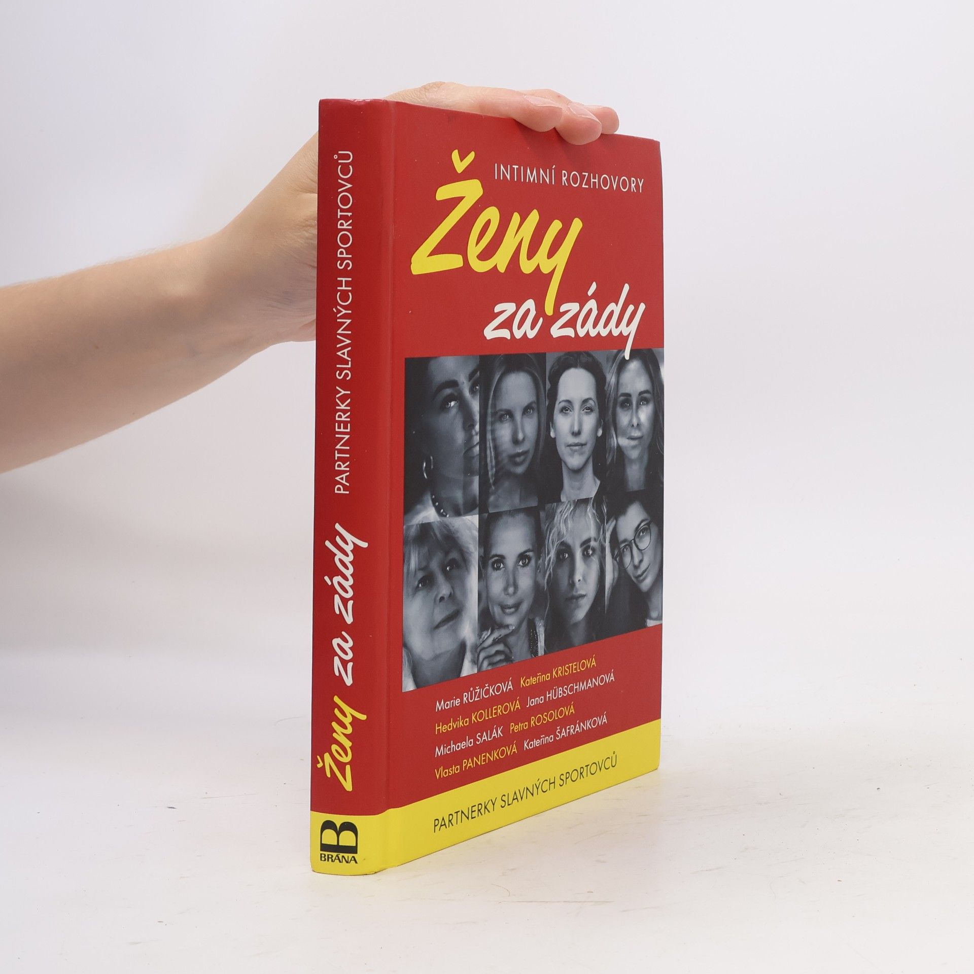 Kateřina Kristelová Ženy za zády