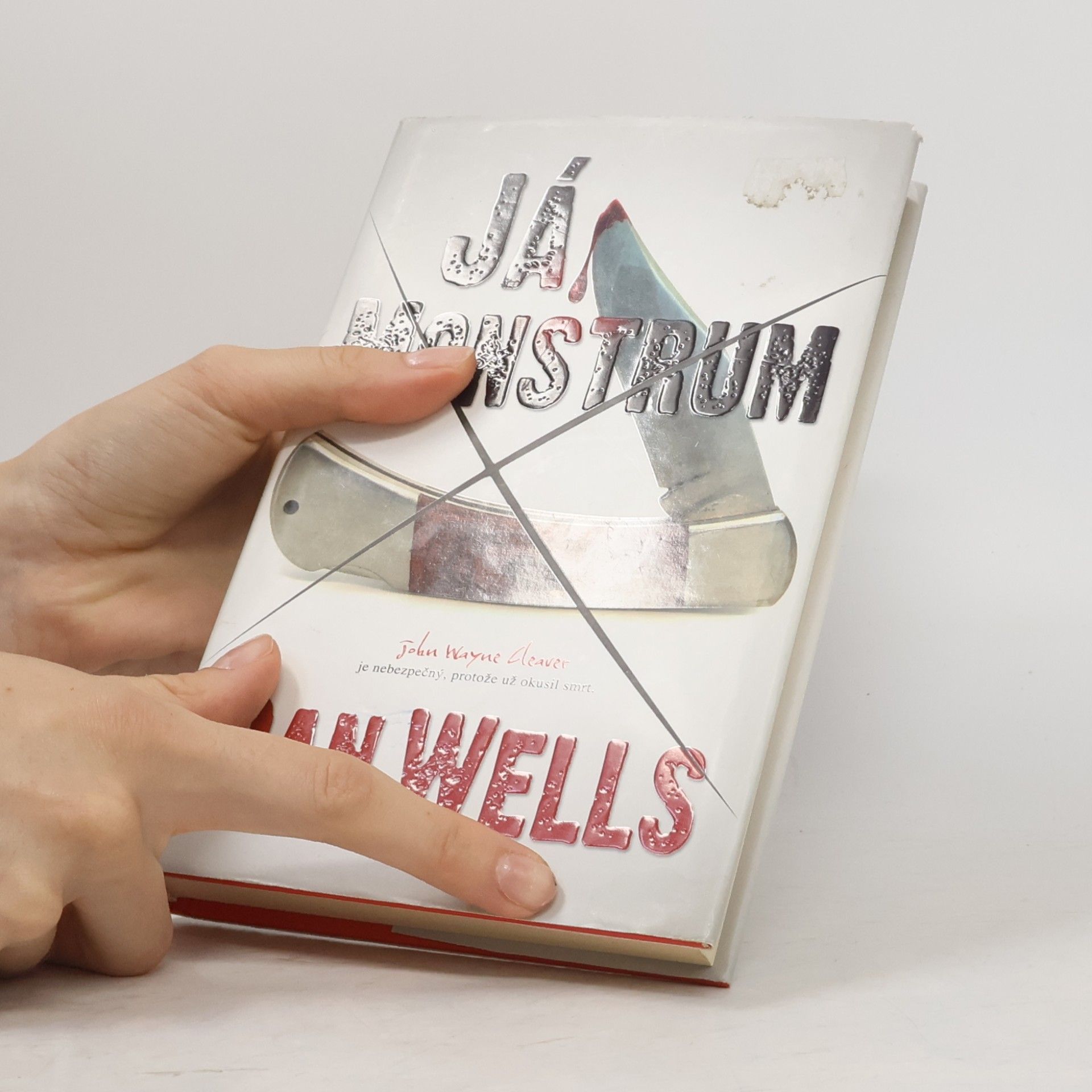 Dan Wells Já, Monstrum