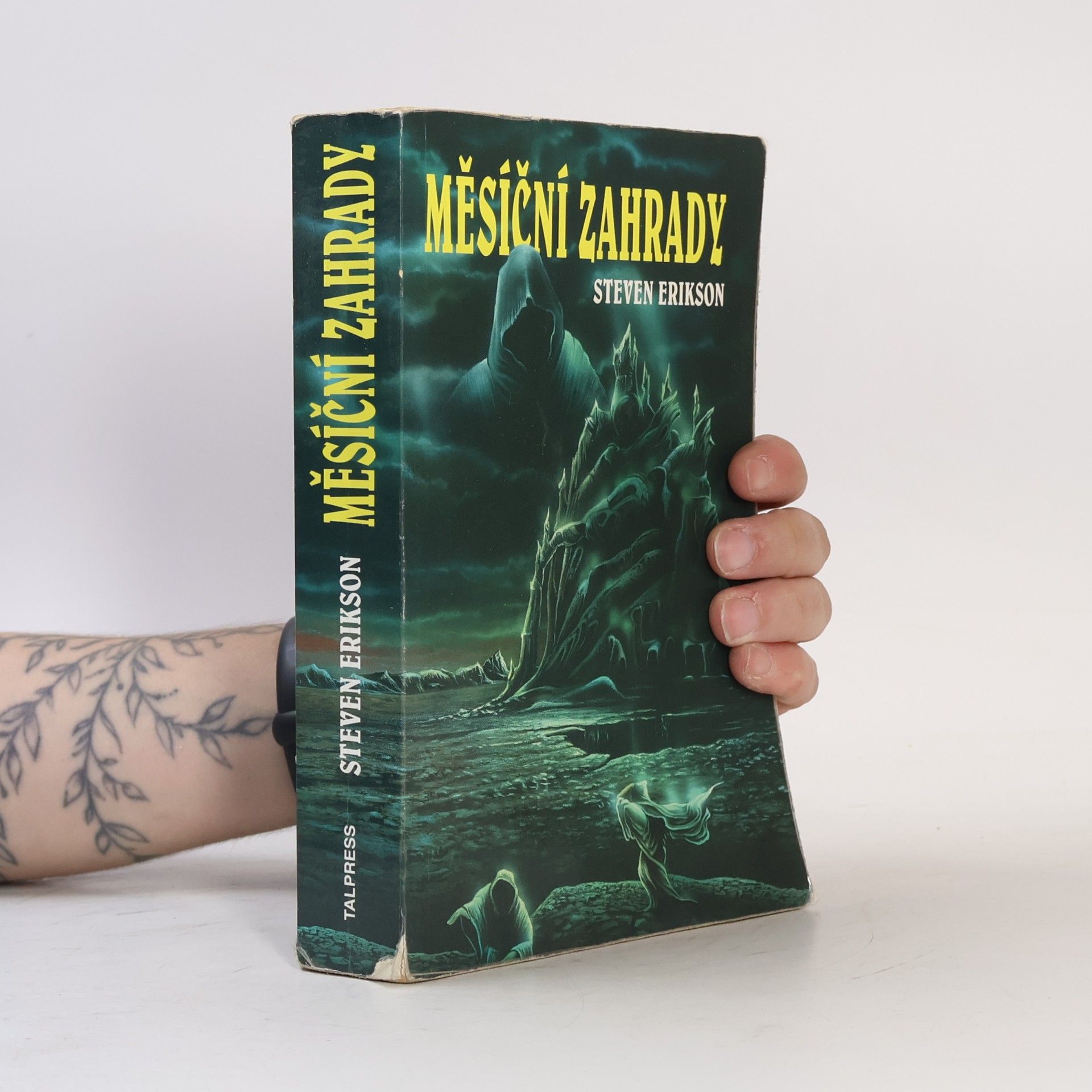 Steven Erikson Měsíční zahrady