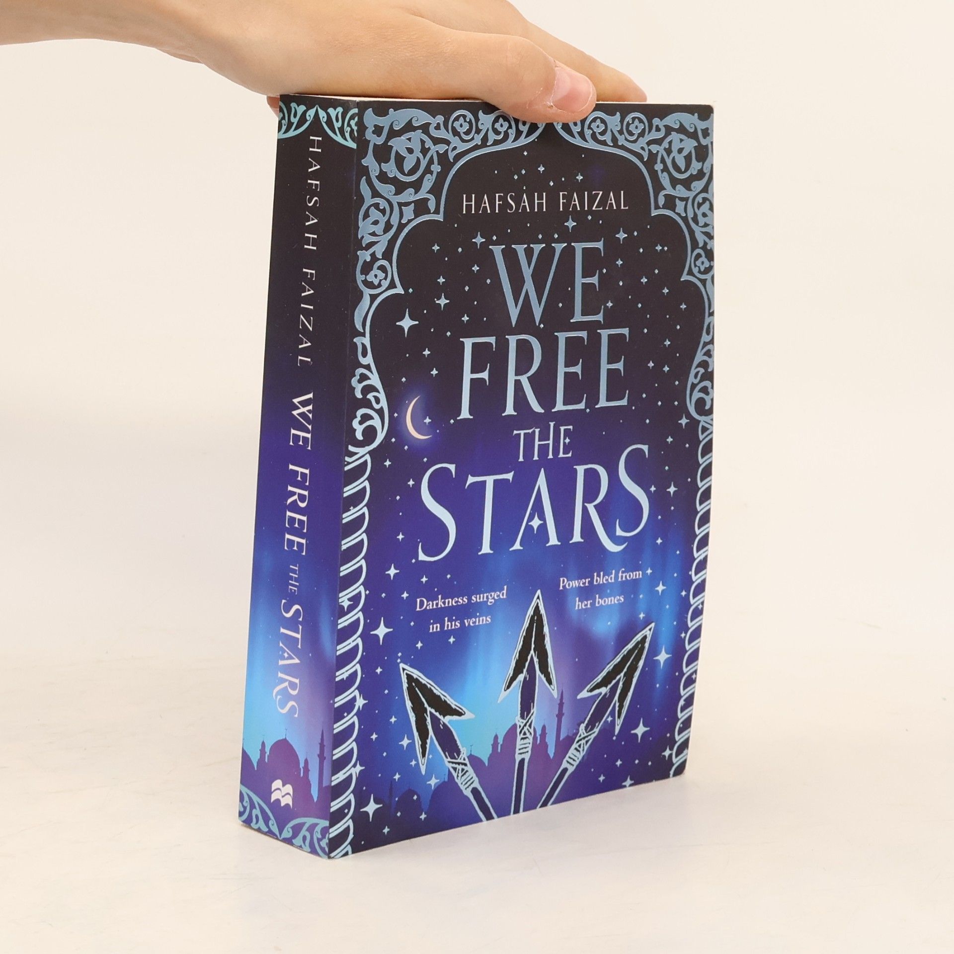 Hafsah Faizal We Free the Stars