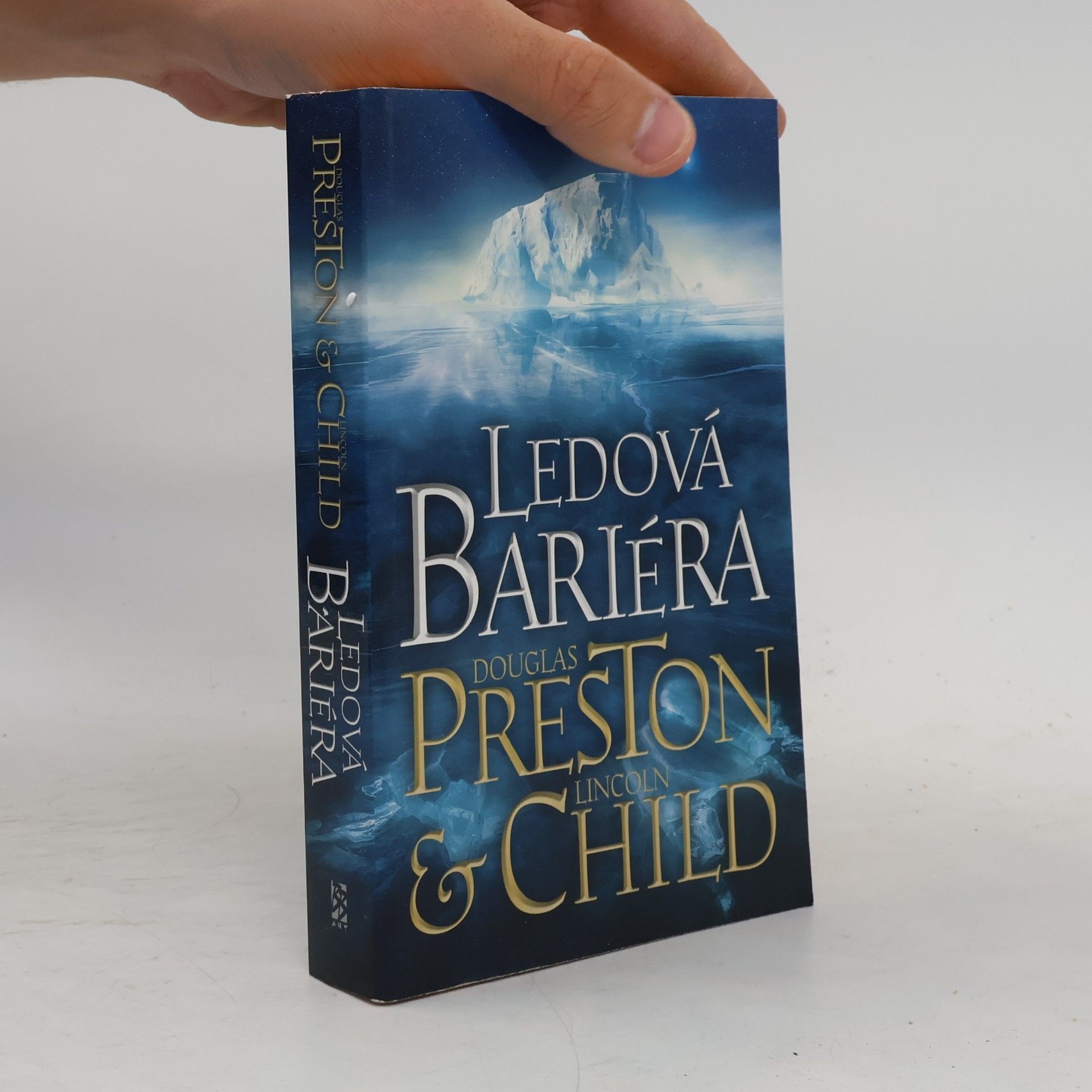 Lincoln Child Ledová bariéra