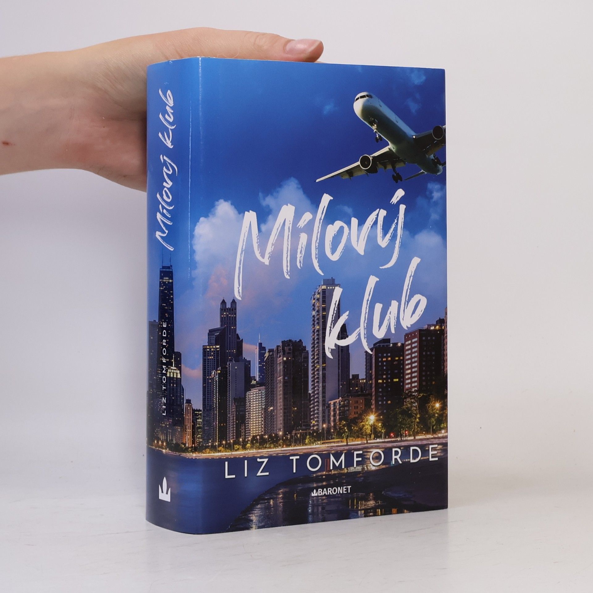 Liz Tomforde Mílový klub
