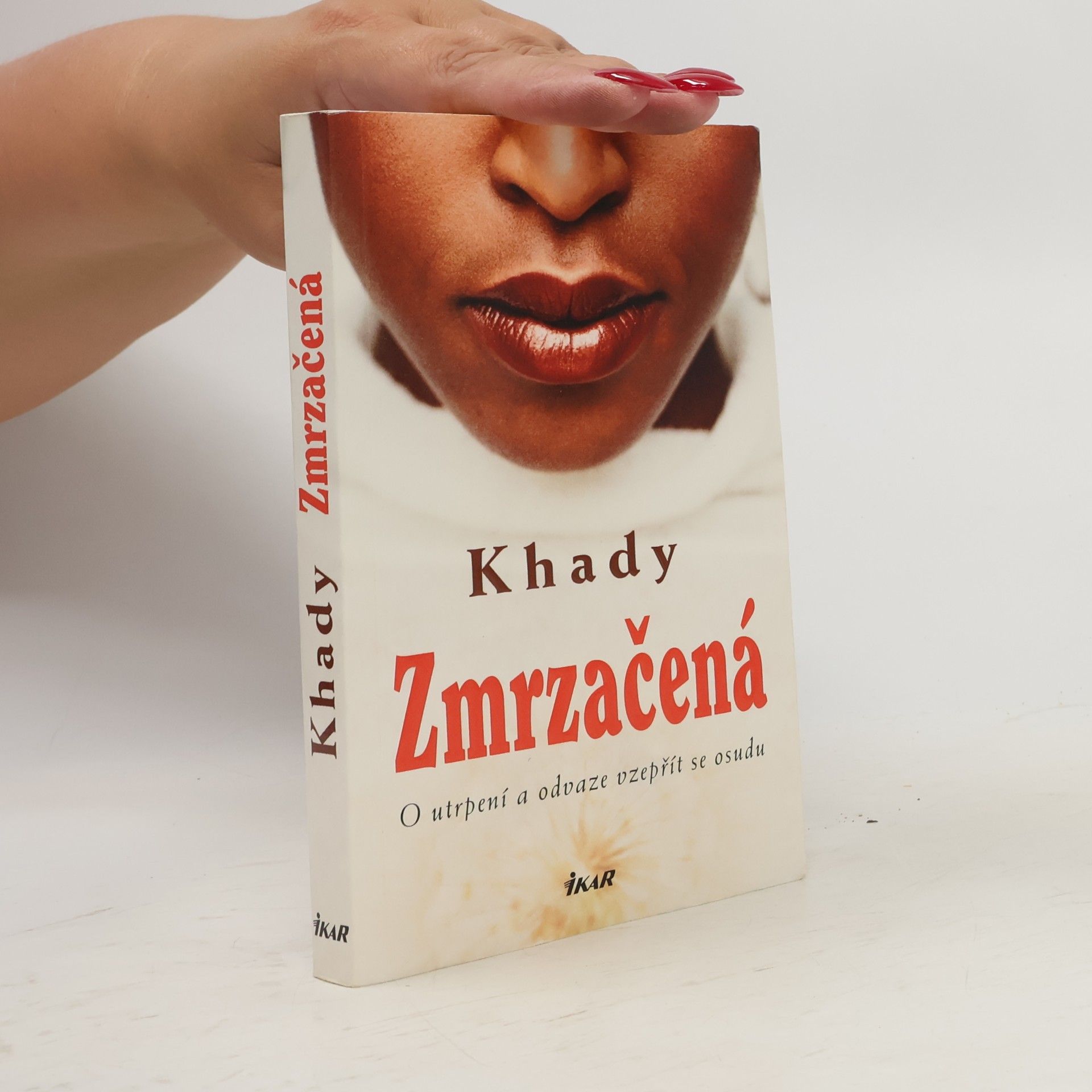 Khady Khady Zmrzačená