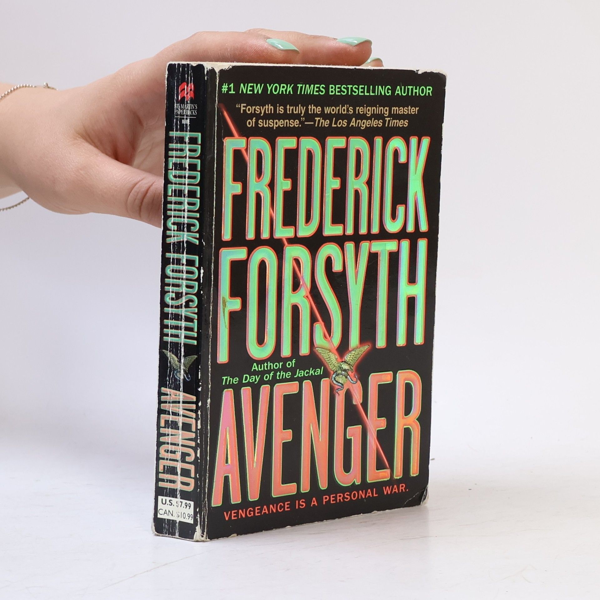 Frederick Forsyth Avenger