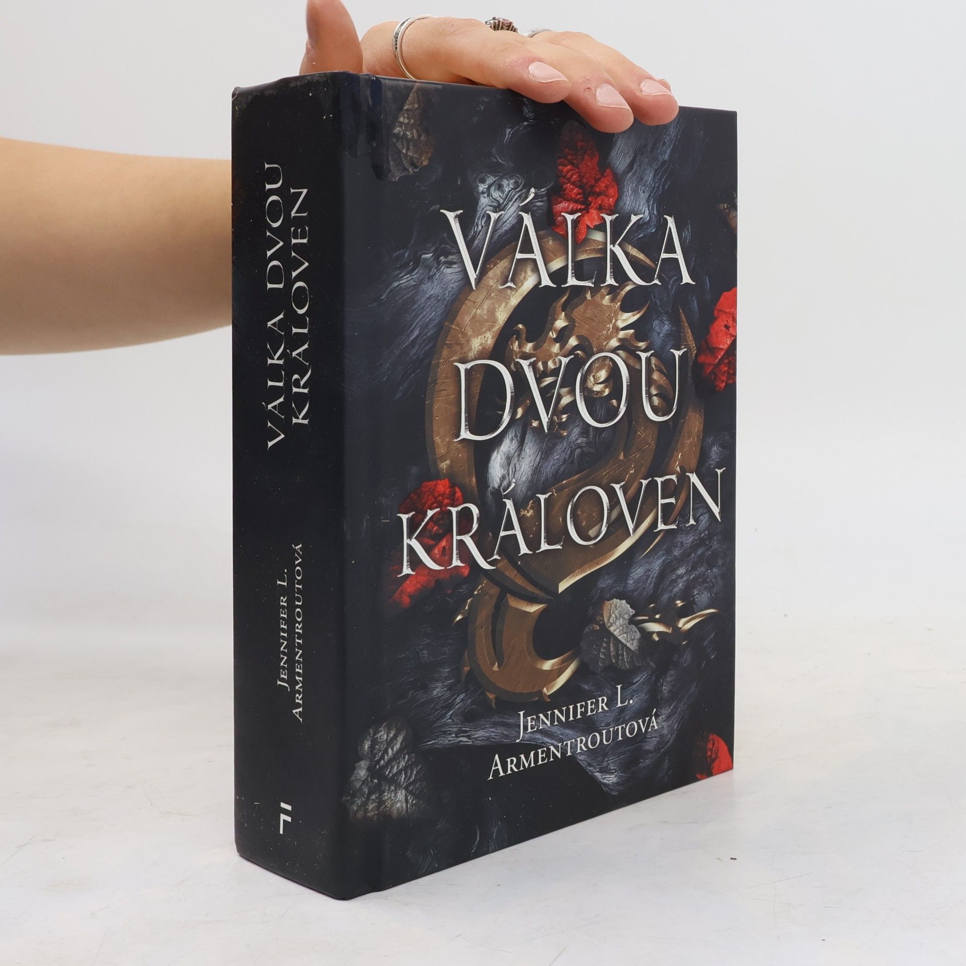 Jennifer L. Armentrout Válka dvou královen