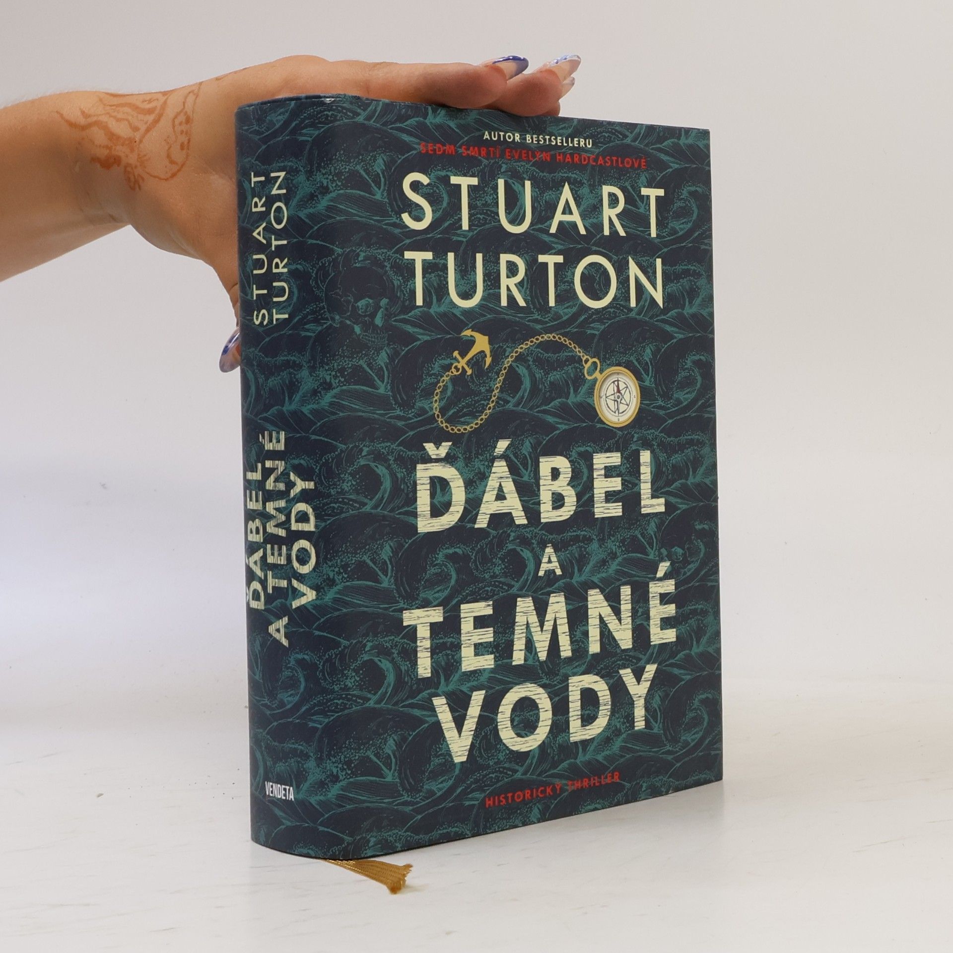 Stuart Turton Ďábel a temné vody