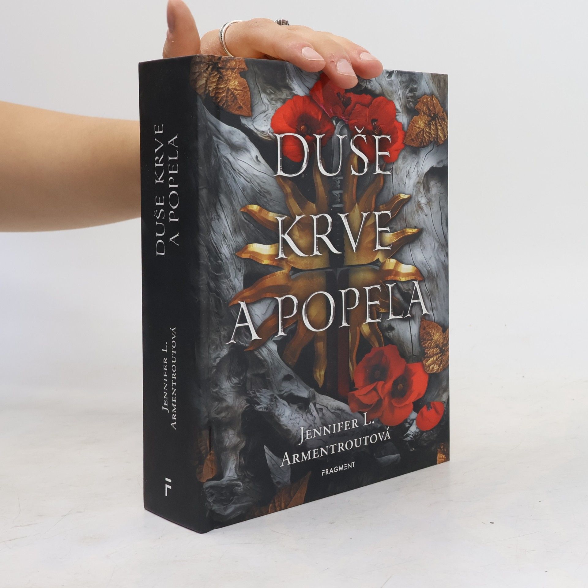 Jennifer L. Armentrout Duše krve a popela