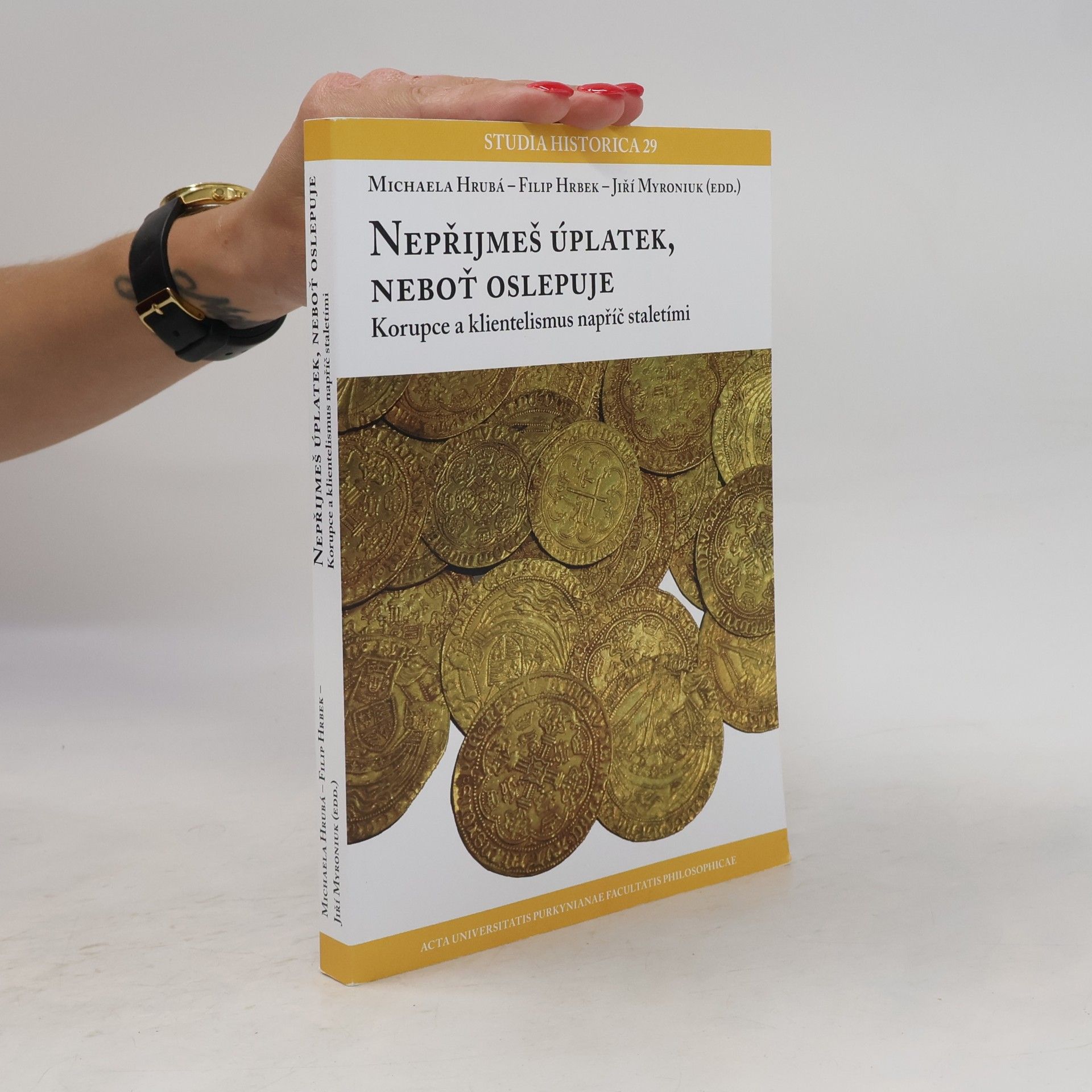Nepřijmeš úplatek, neboť oslepuje