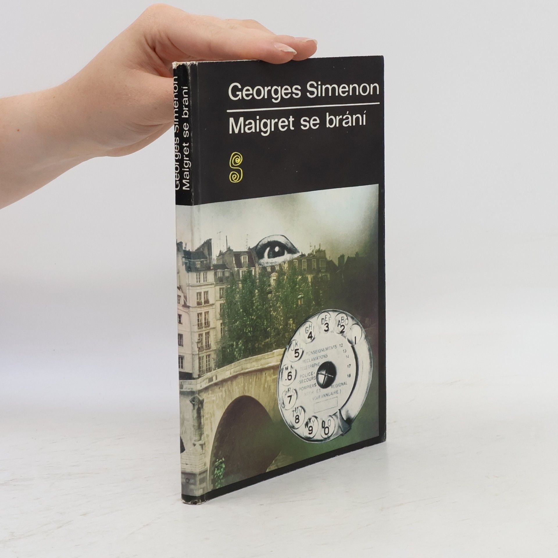 Georges Simenon Maigret se brání