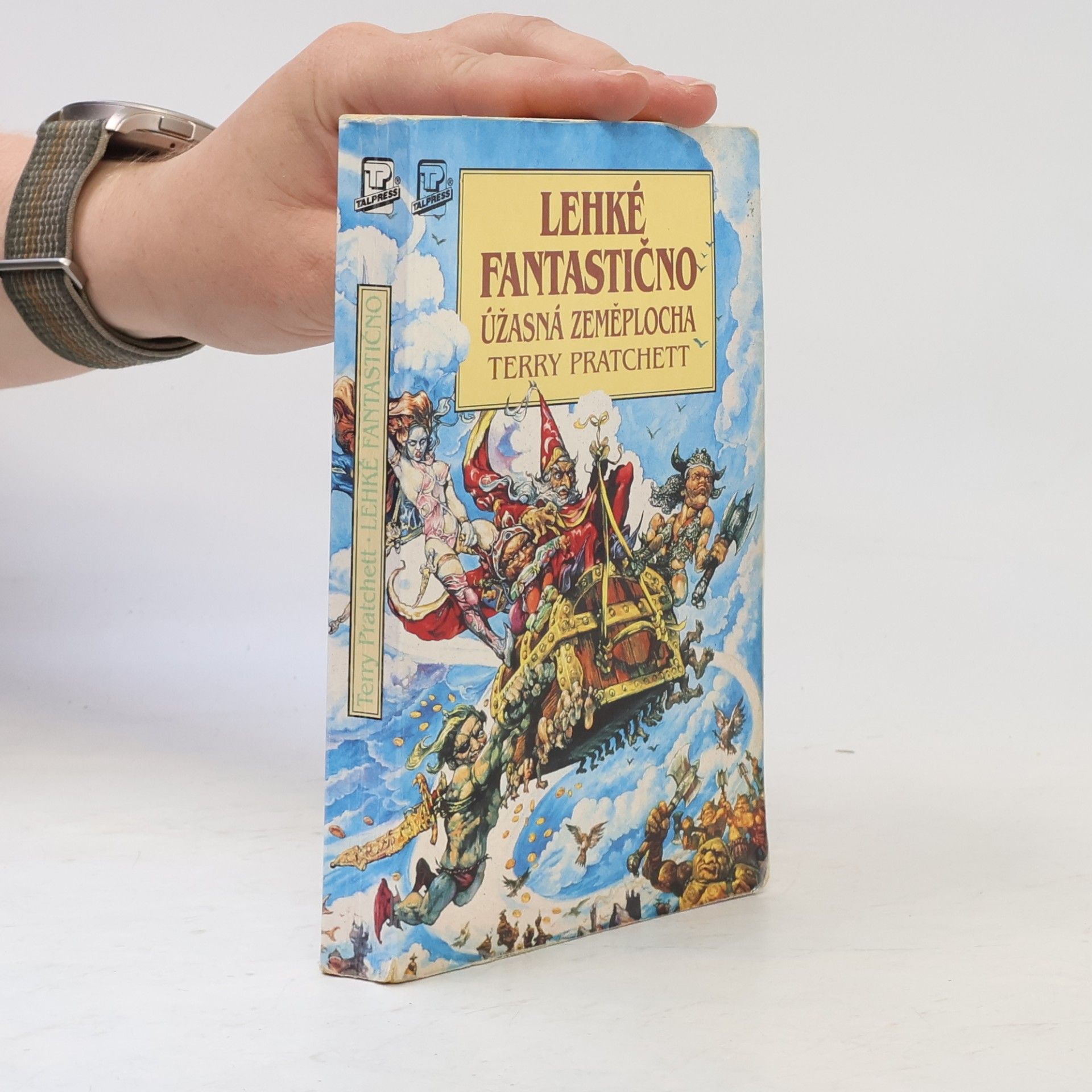 Terry Pratchett Lehké fantastično