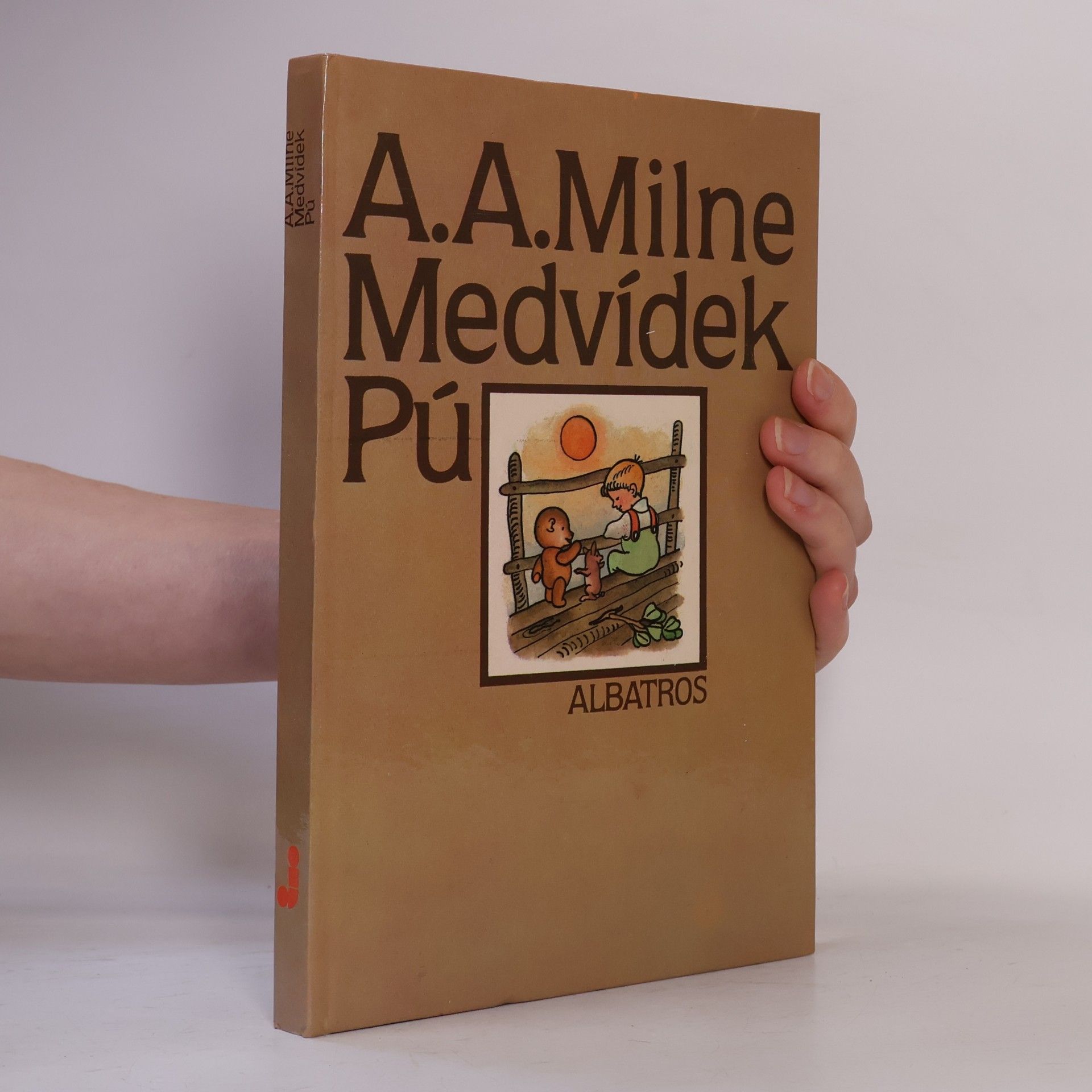 A. A. Milne Medvídek Pú