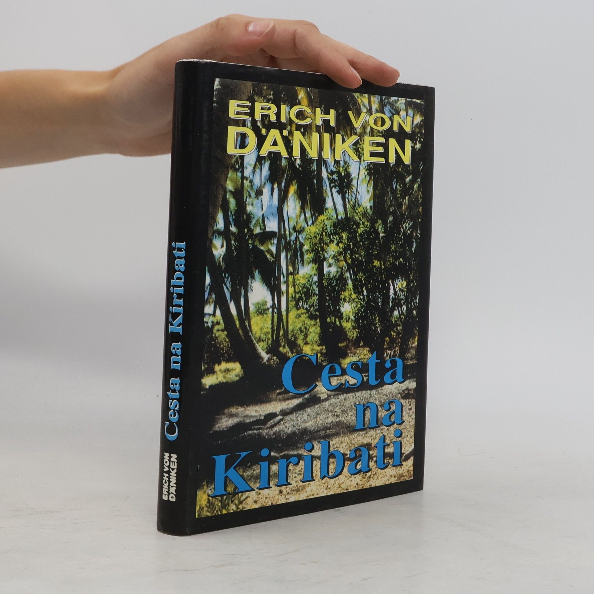 Erich von Däniken Cesta na Kiribati