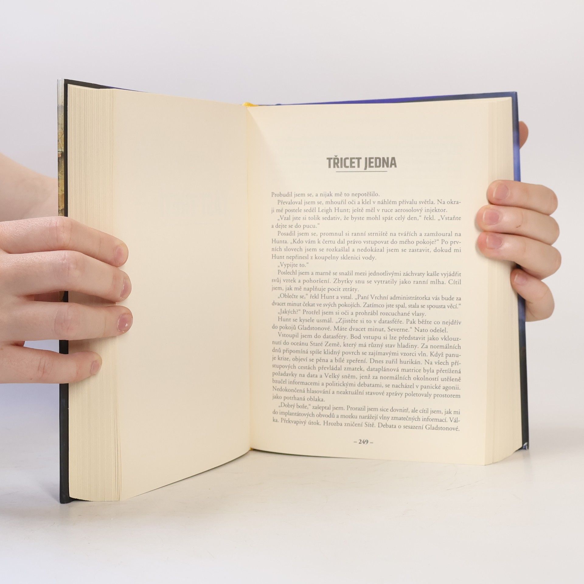 Dan Simmons Pád Hyperionu