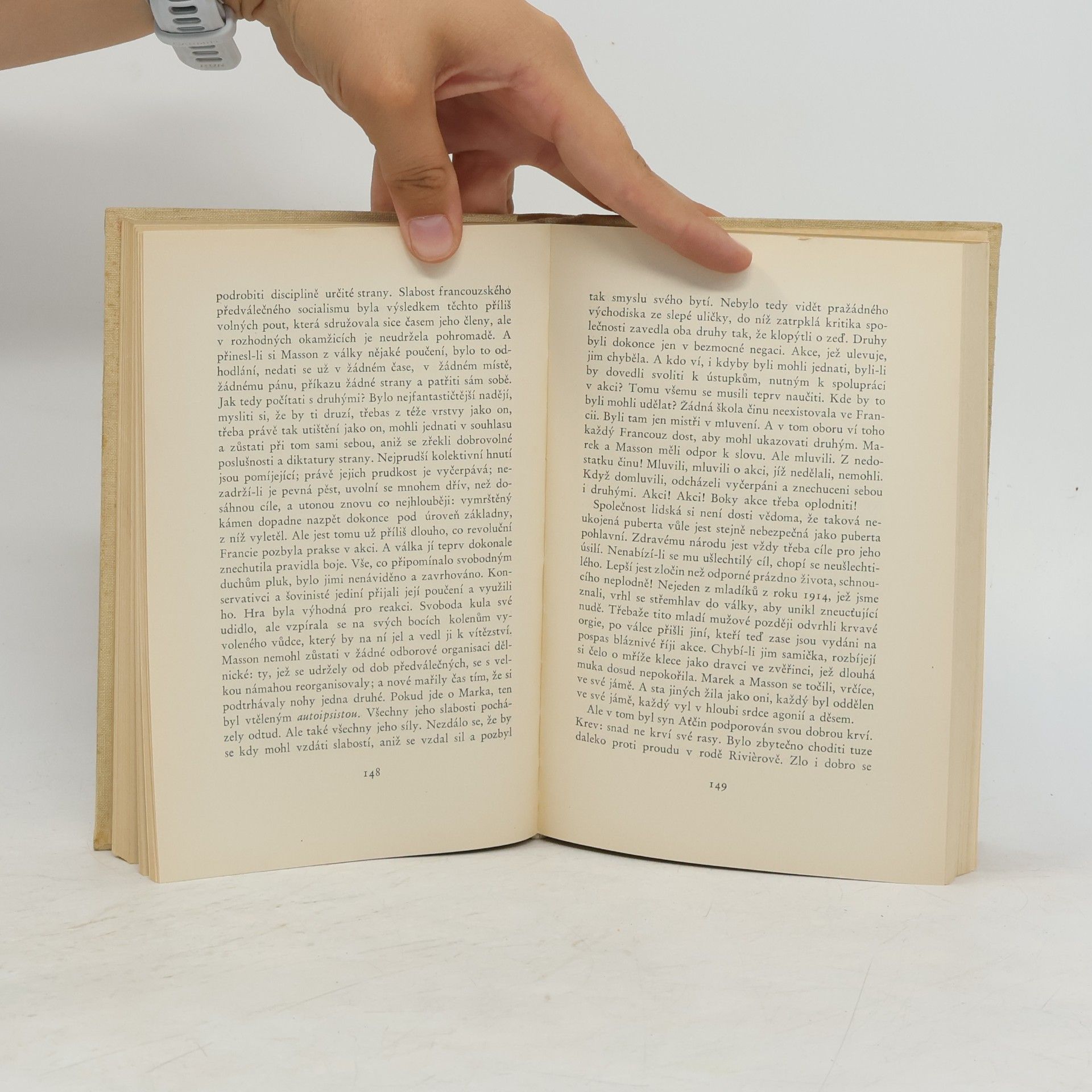 Romain Rolland Okouzlená duše V. Zvěstovatelka 1. Zánik světa