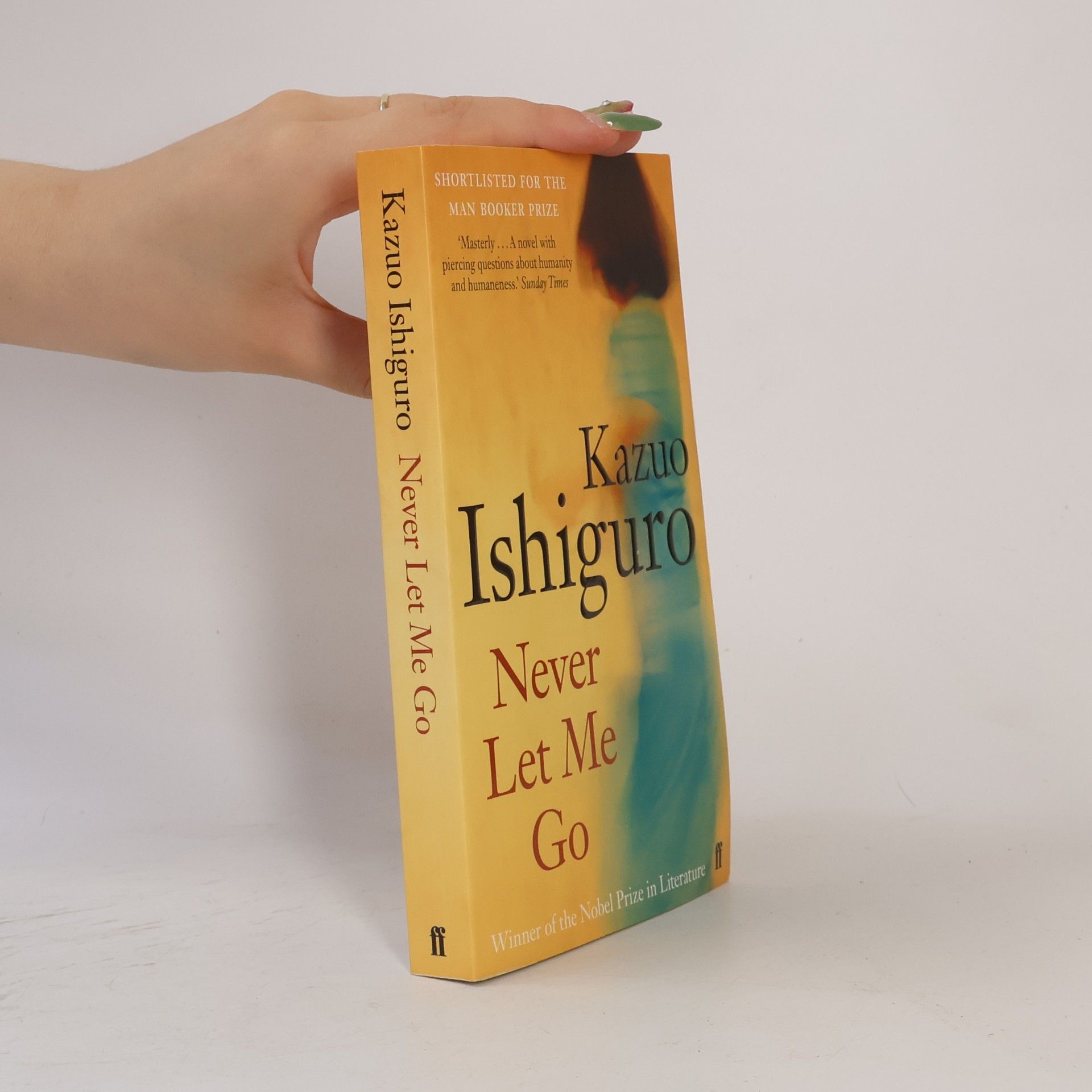 Kazuo Ishiguro Never let me go