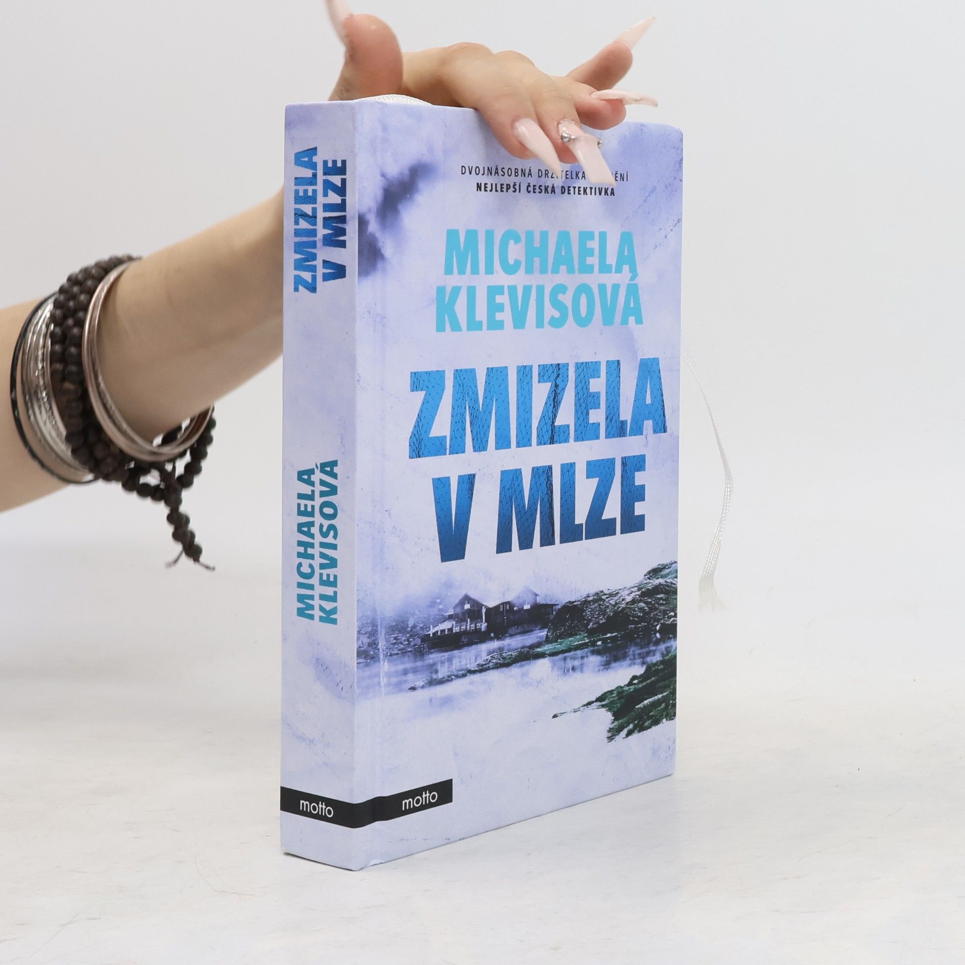 Michaela Klevisová Zmizela v mlze