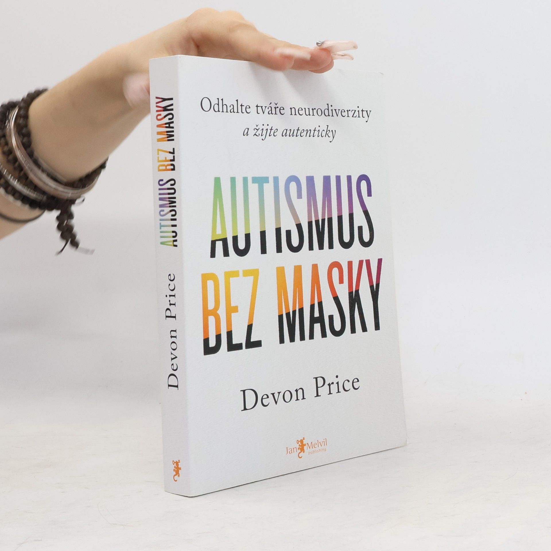 Devon Price Autismus bez masky