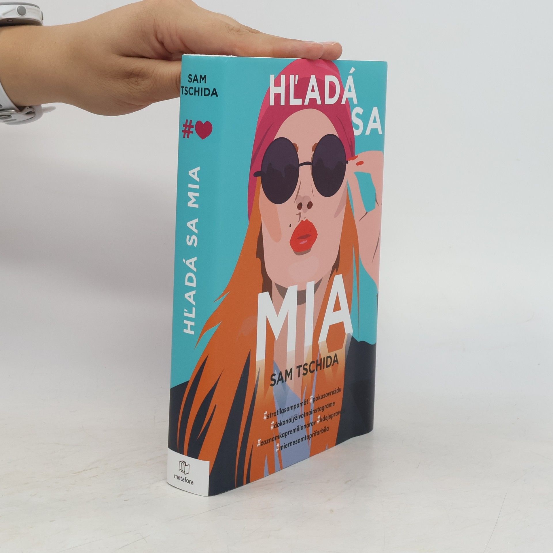Sam Tschida Hľadá sa Mia