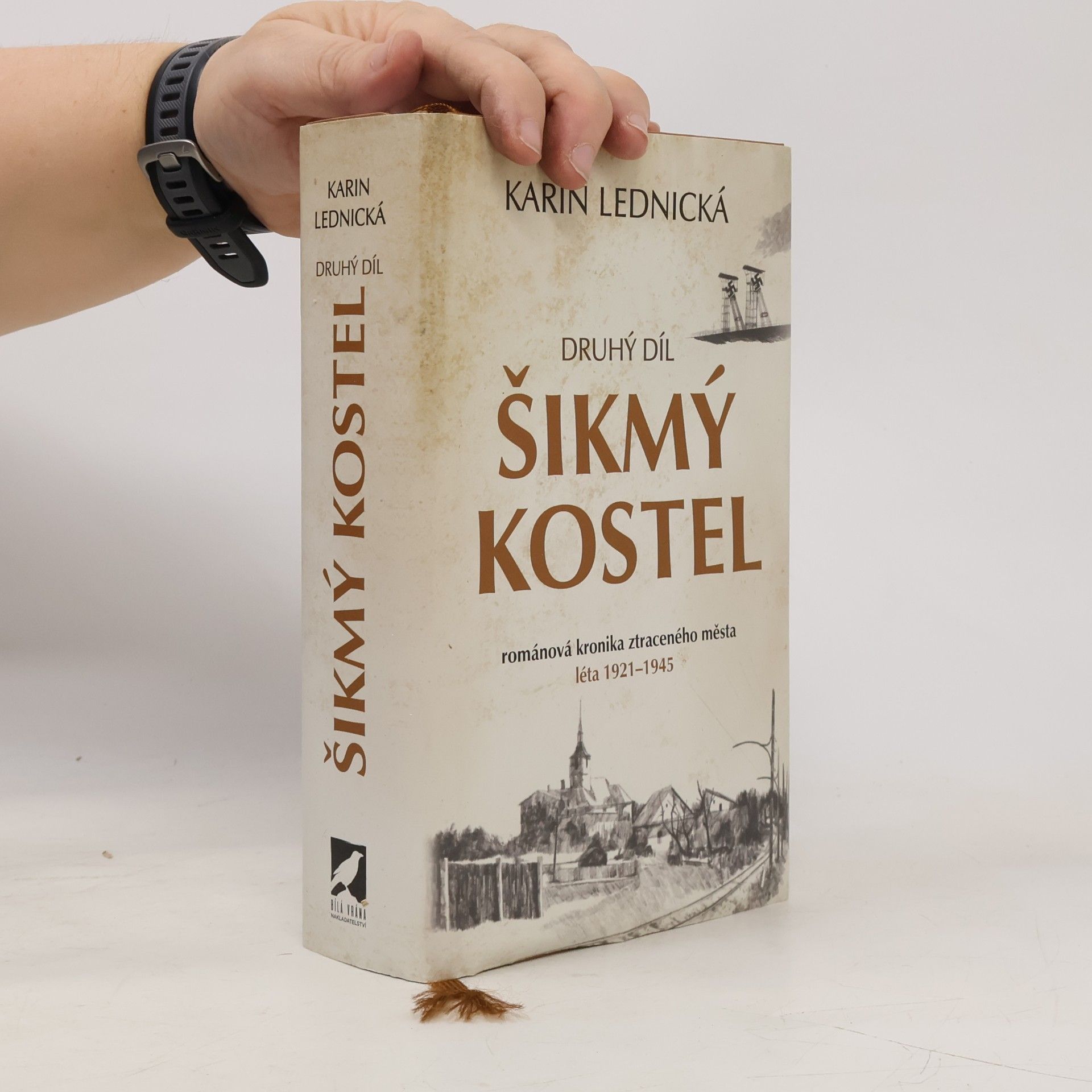 Karin Lednická Šikmý kostel 2