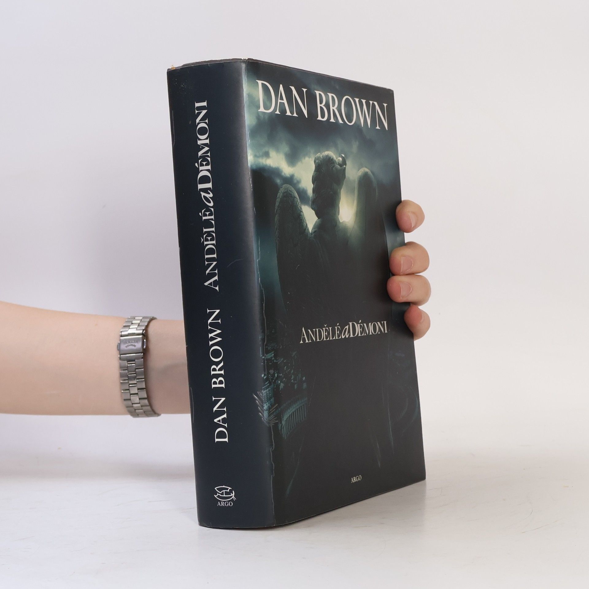 Dan Brown Andělé a démoni