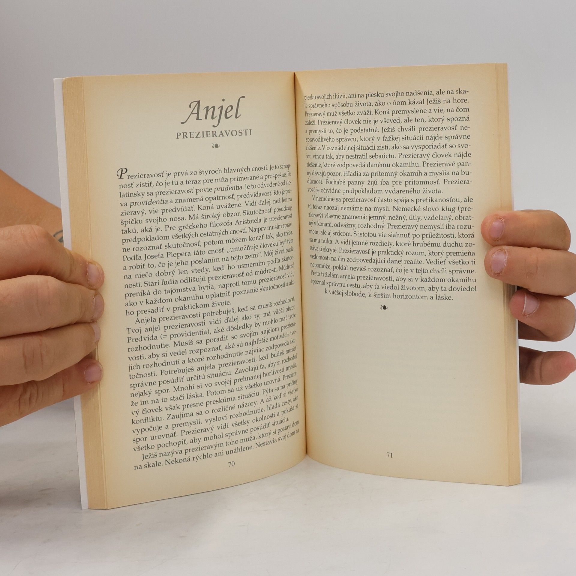 Anselm Grün Anjeli pre život