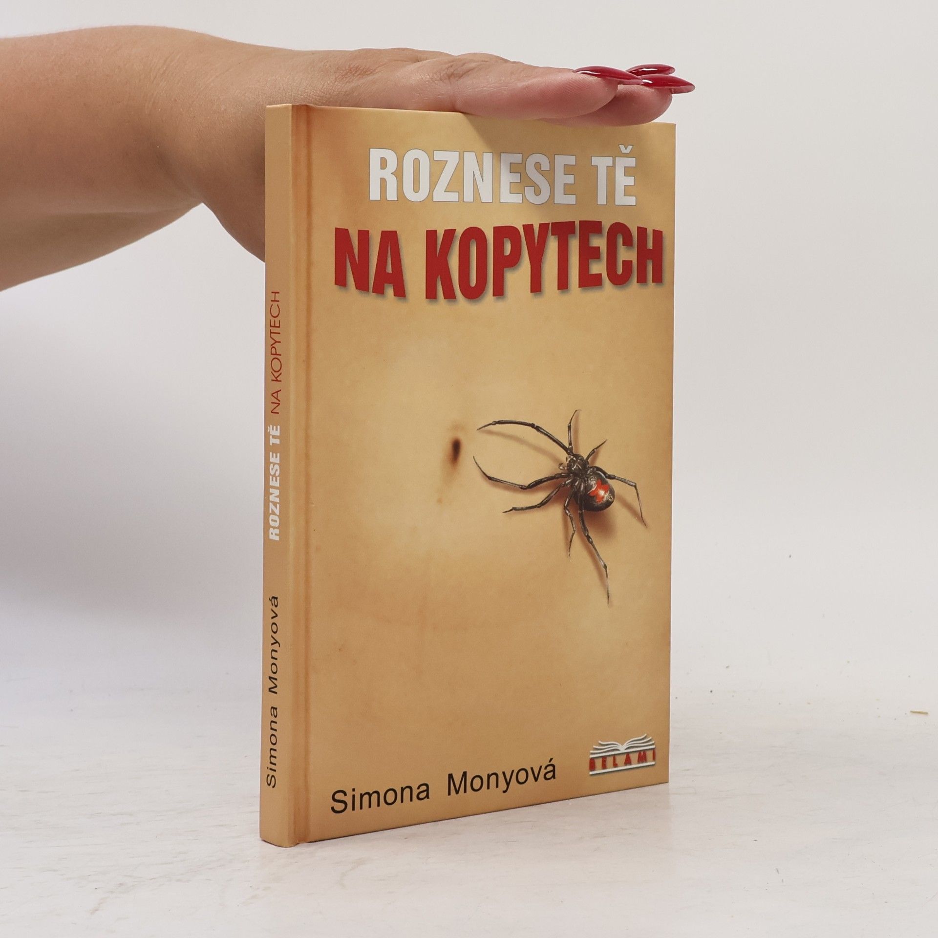 Simona Monyová Roznese tě na kopytech