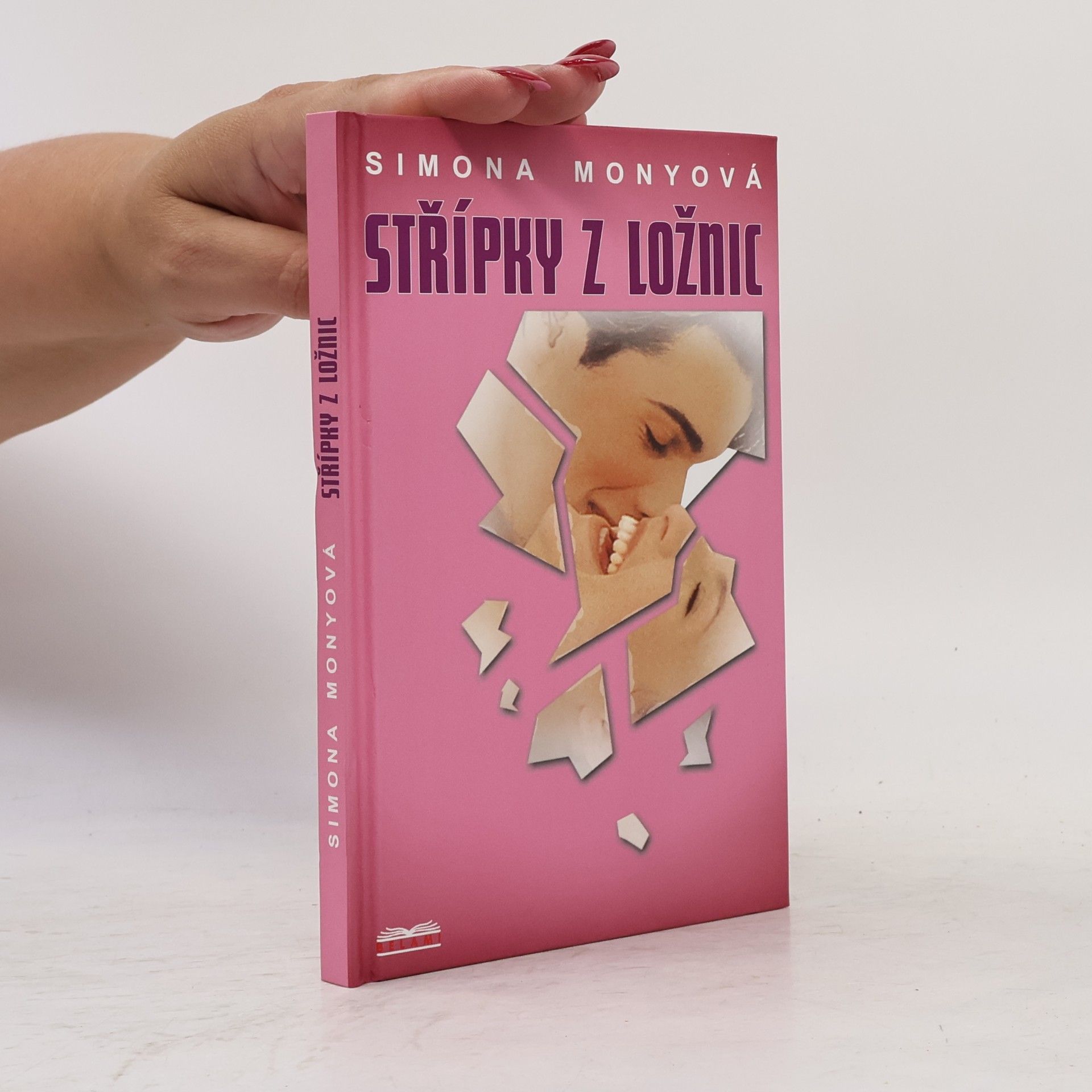 Simona Monyová Střípky z ložnic