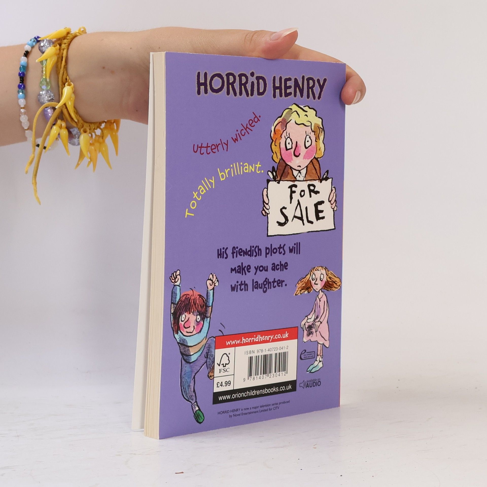 Francesca Simon Horrid Henry gets rich quick
