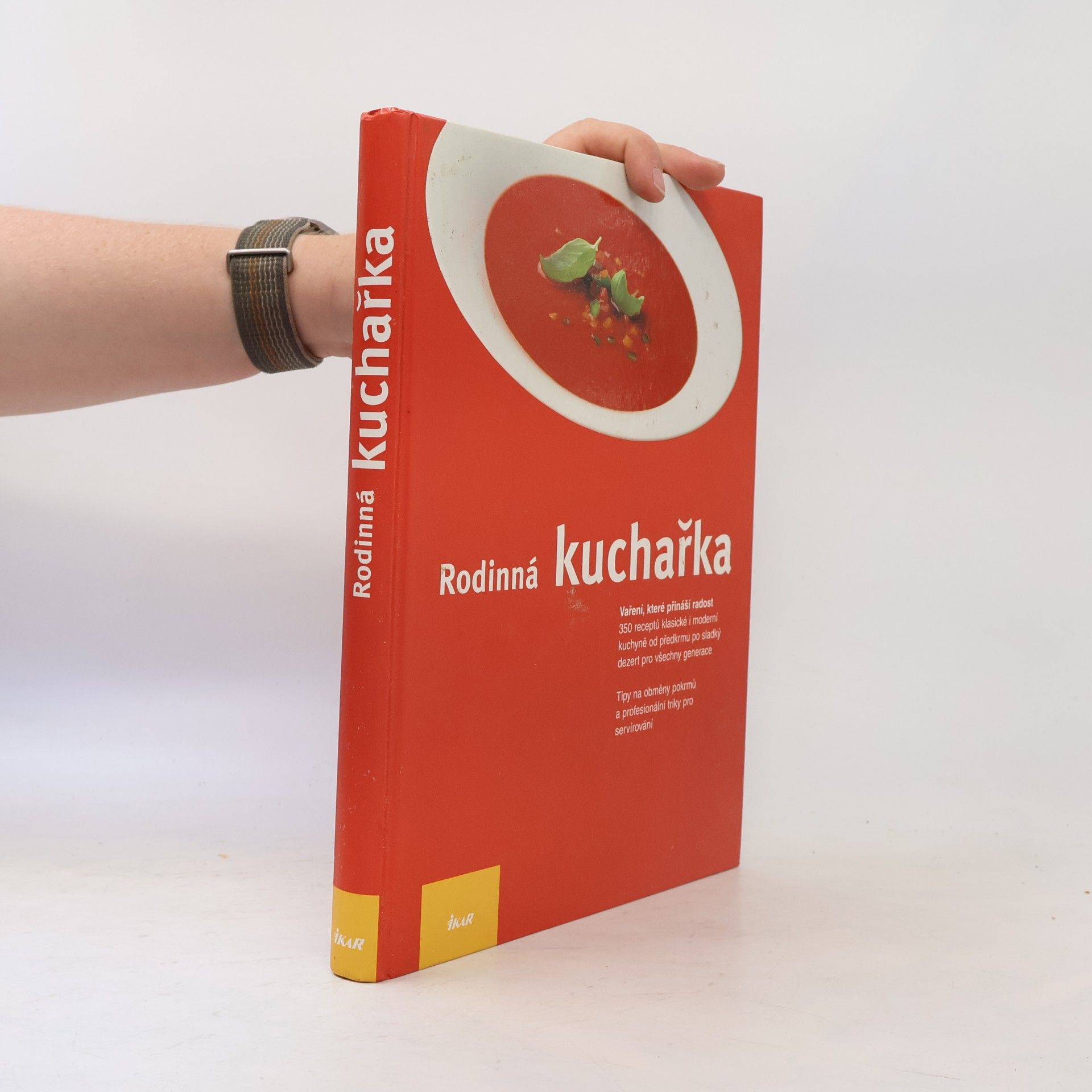 Tanja Dusy Rodinná kuchařka: Recepty, které zítra budou klasikou