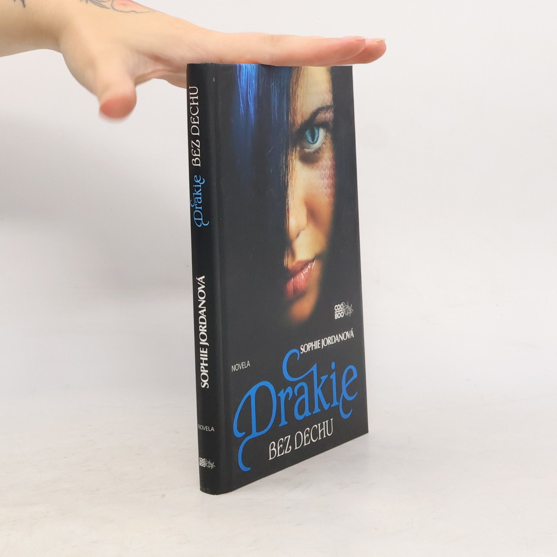 Sophie Jordan Bez dechu. Drakie. 4. díl