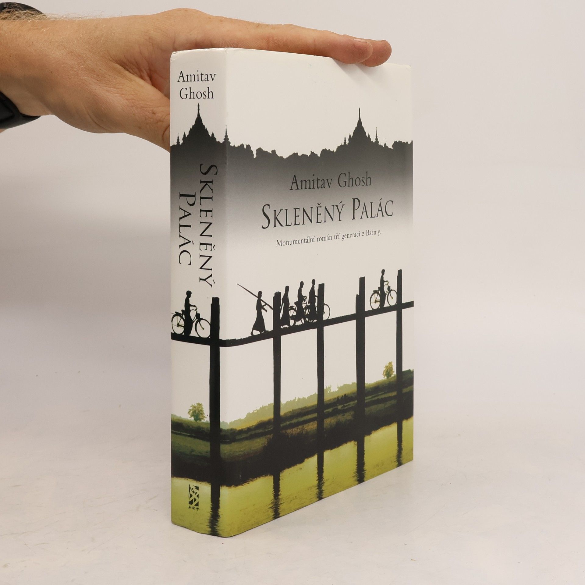 Amitav Ghosh Skleněný palác. Monumentální román tří generací z Barmy