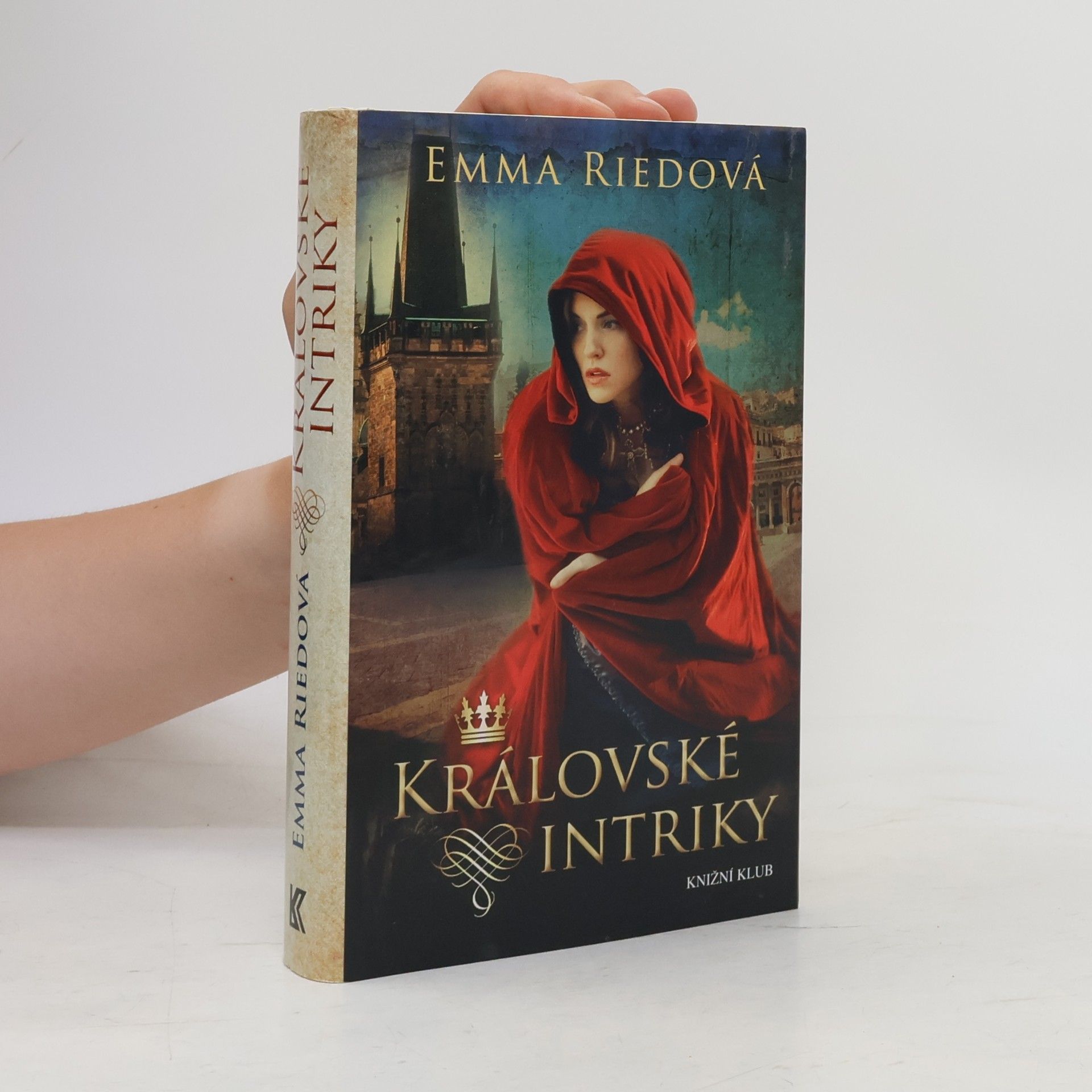 Emma Riedová Královské intriky