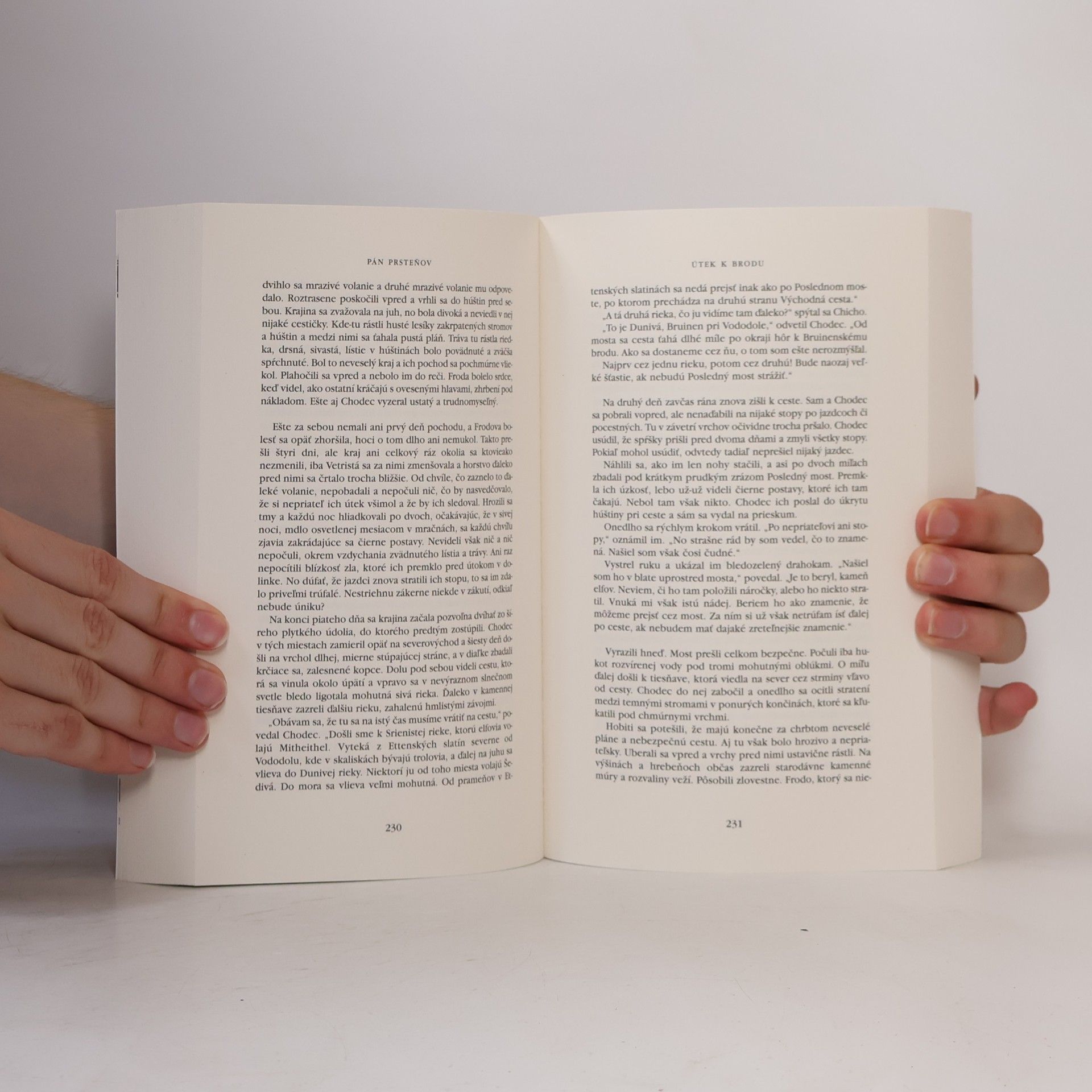 J. R. R. Tolkien Pán prsteňov 1. Spoločenstvo prsteňa