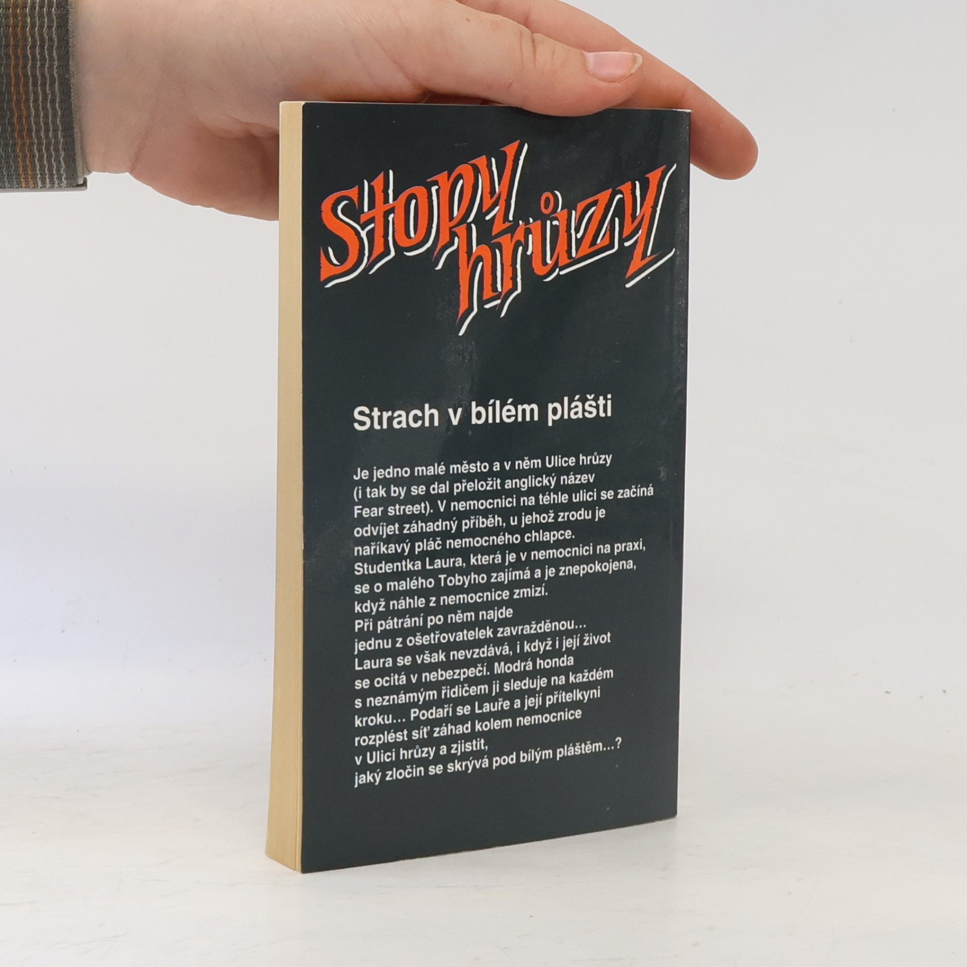 R. L. Stine Nůž. Stopy hrůzy 2