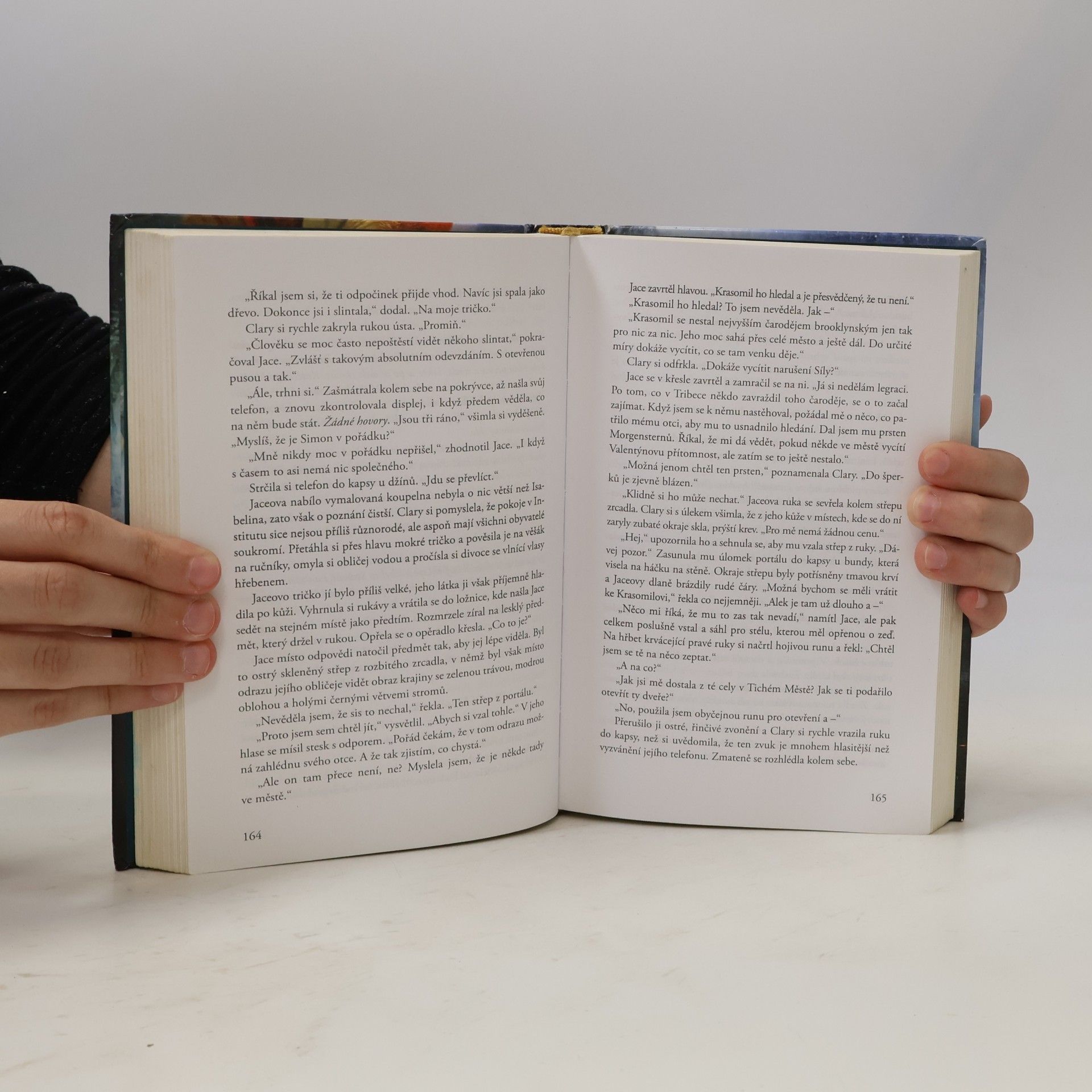 Cassandra Clare Nástroje smrti 2: Město z popela