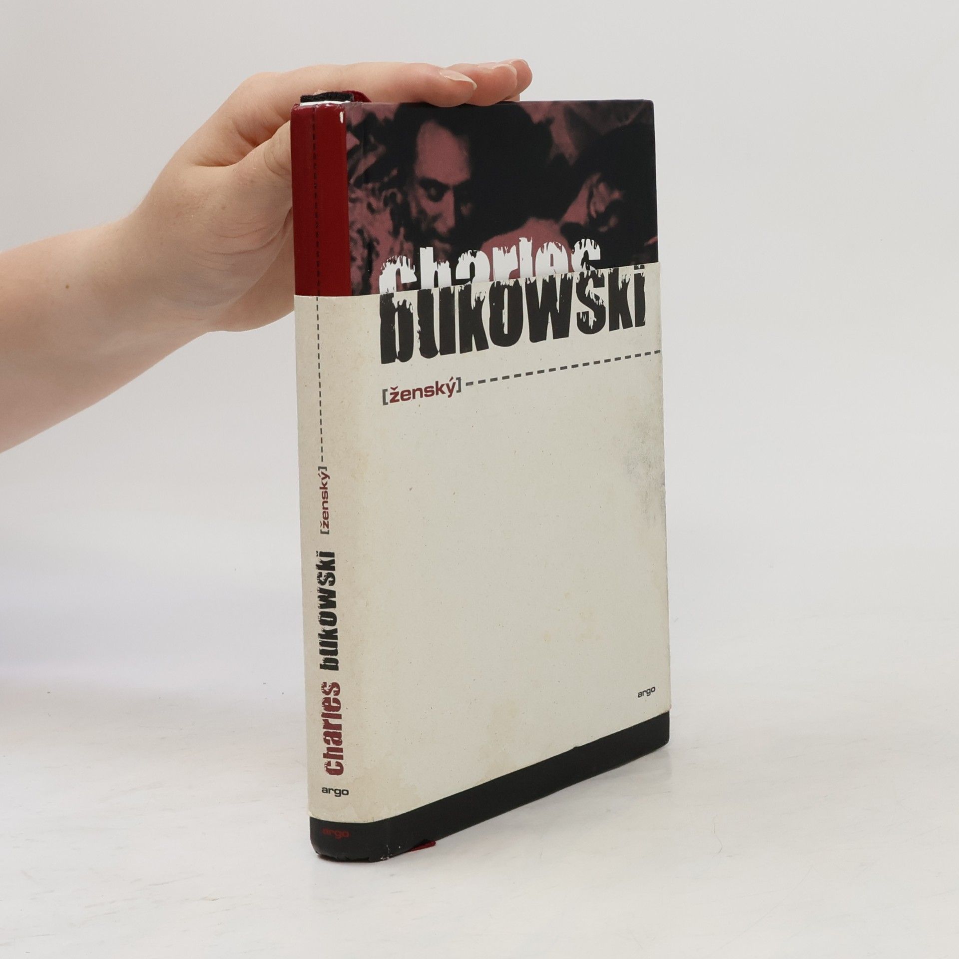 Charles Bukowski Ženský