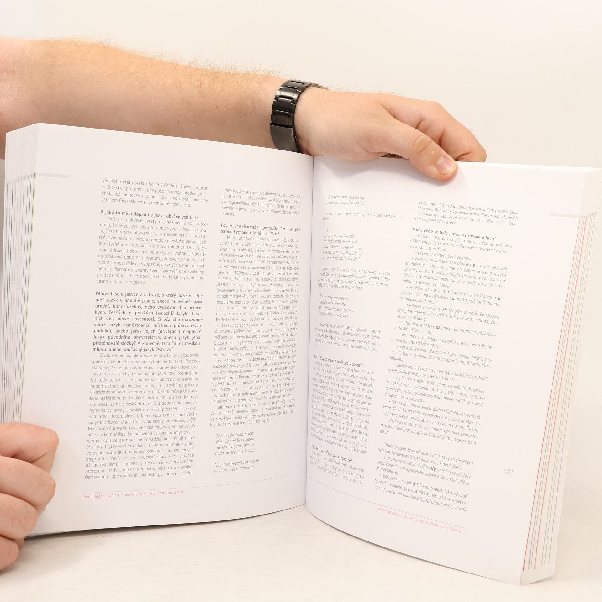 Autorenkollektiv Bílá kniha - 17 příběhů z ostravské kulturní historie